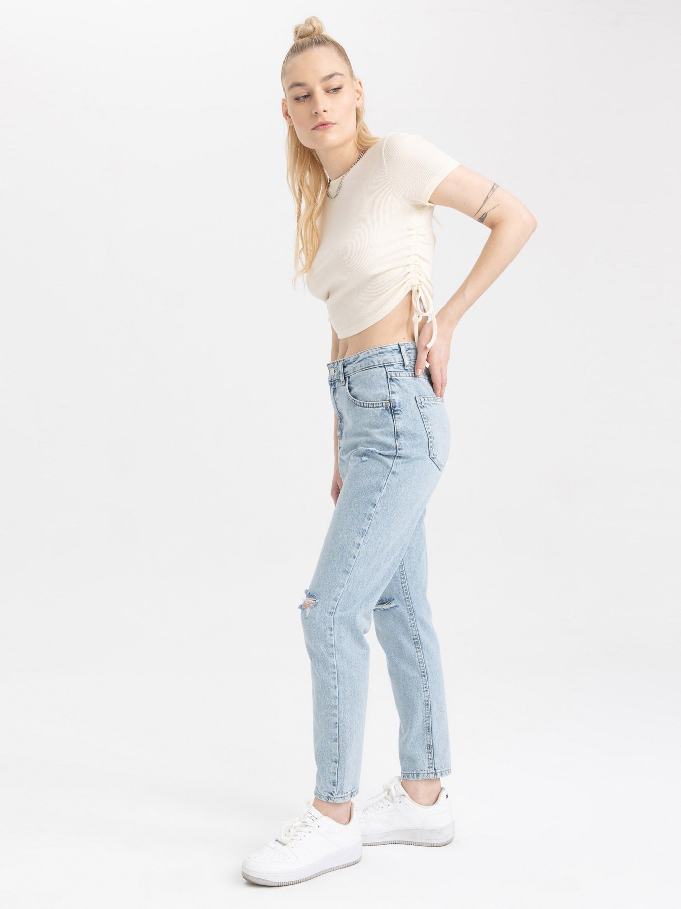 Джинси мом DeFacto модель A3475AX-NM39 Фото