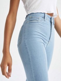 Скинни джинсы DeFacto модель Y7204AZ-NM39 Фото