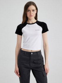 Футболка DeFacto модель A1913AX-WT34 Фото