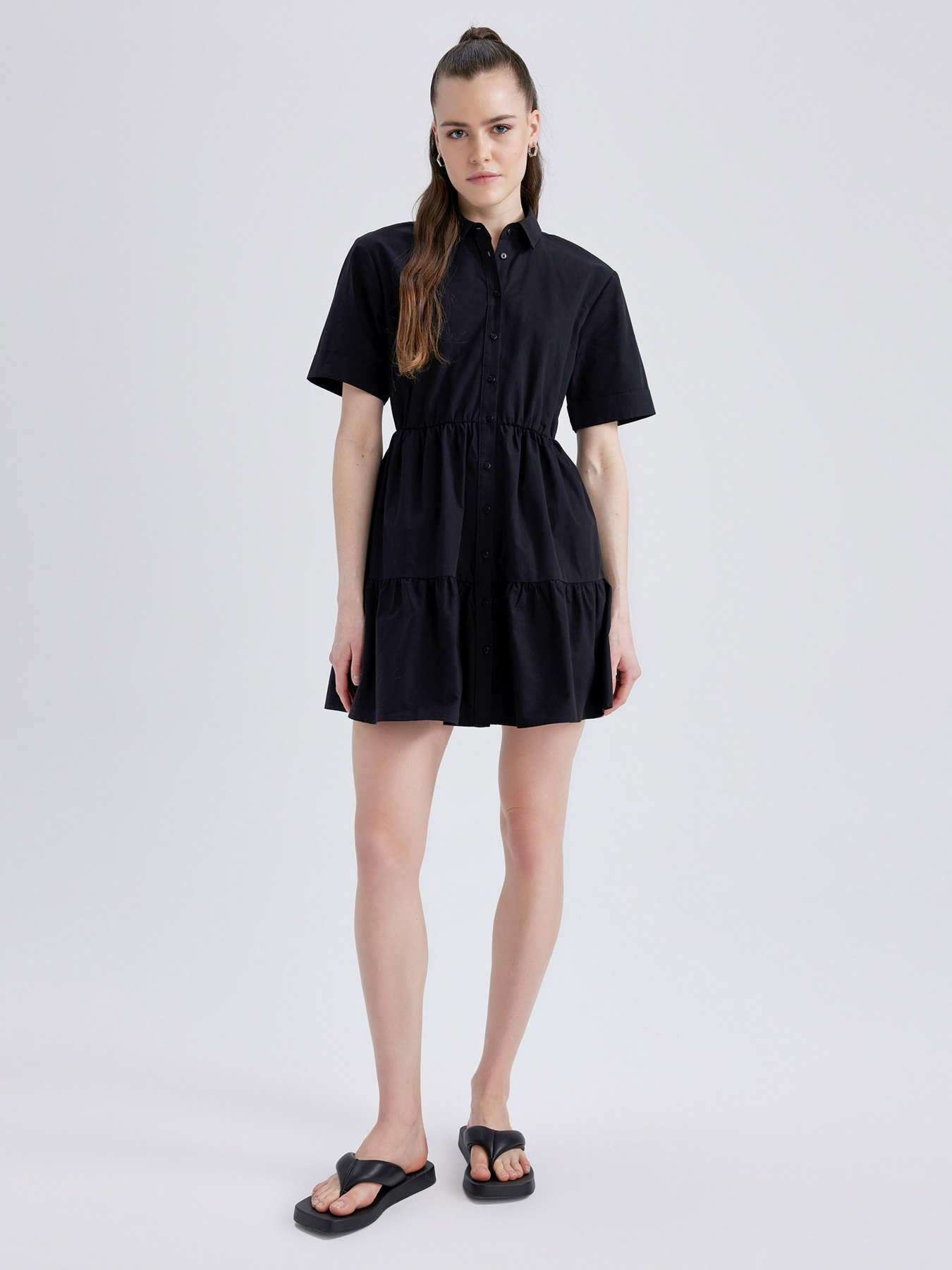 Сукня міні DeFacto модель Y3935AZ-BK27 Фото