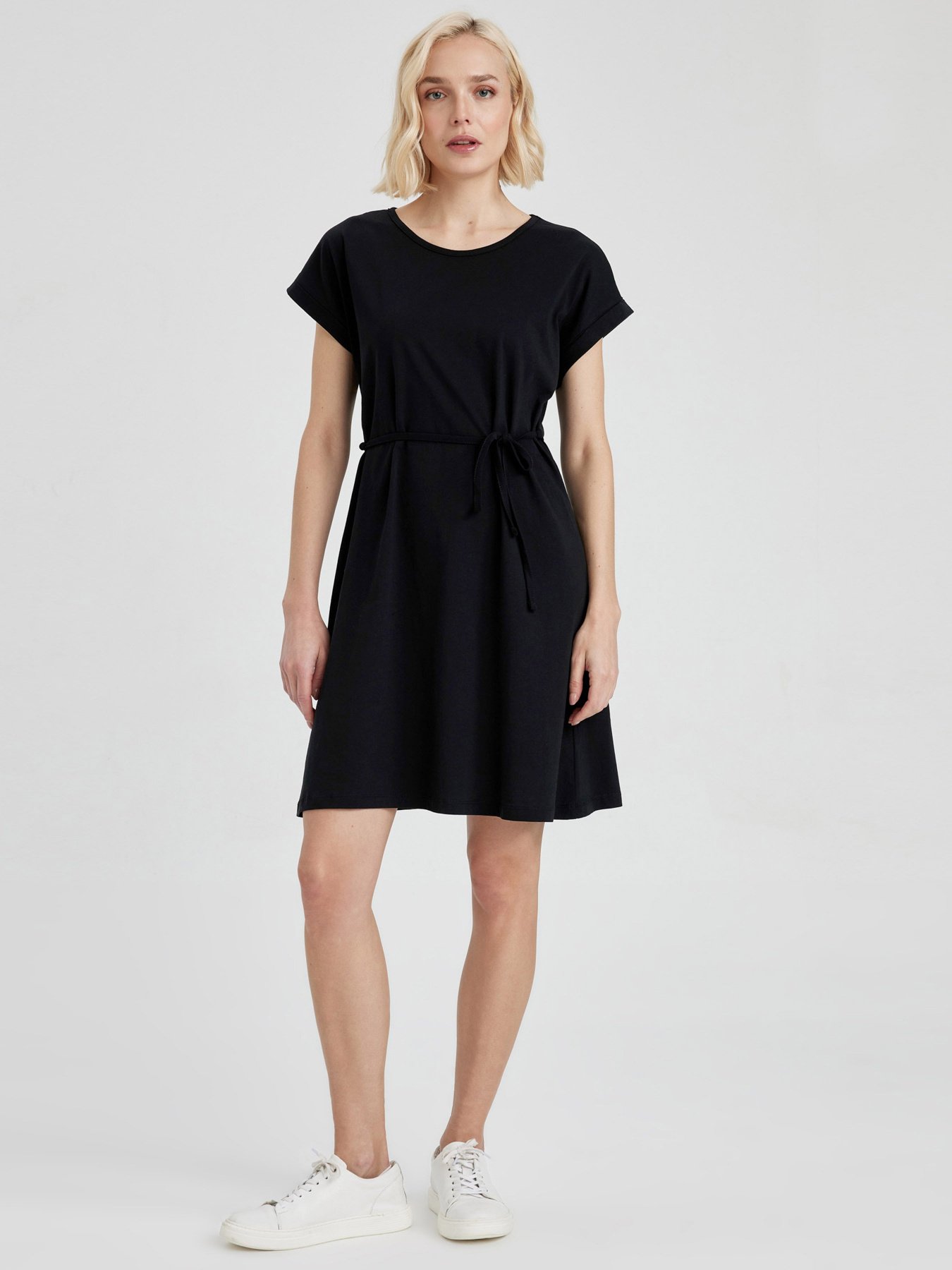 Платье мини DeFacto модель T8057AZ-BK81 Фото