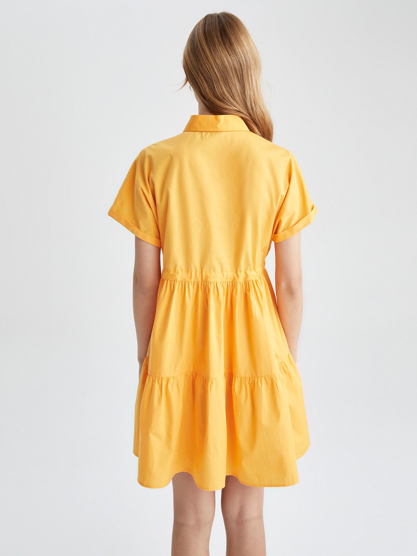 Платье мини DeFacto модель Z7473AZ-YL303 Фото