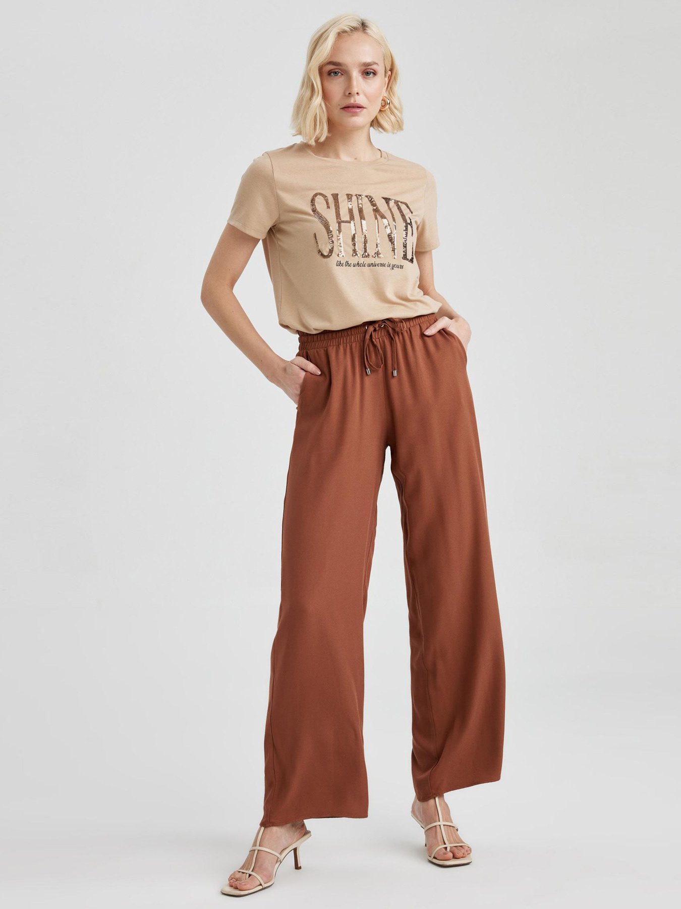 Футболка DeFacto модель A4189AX-BG687 Фото