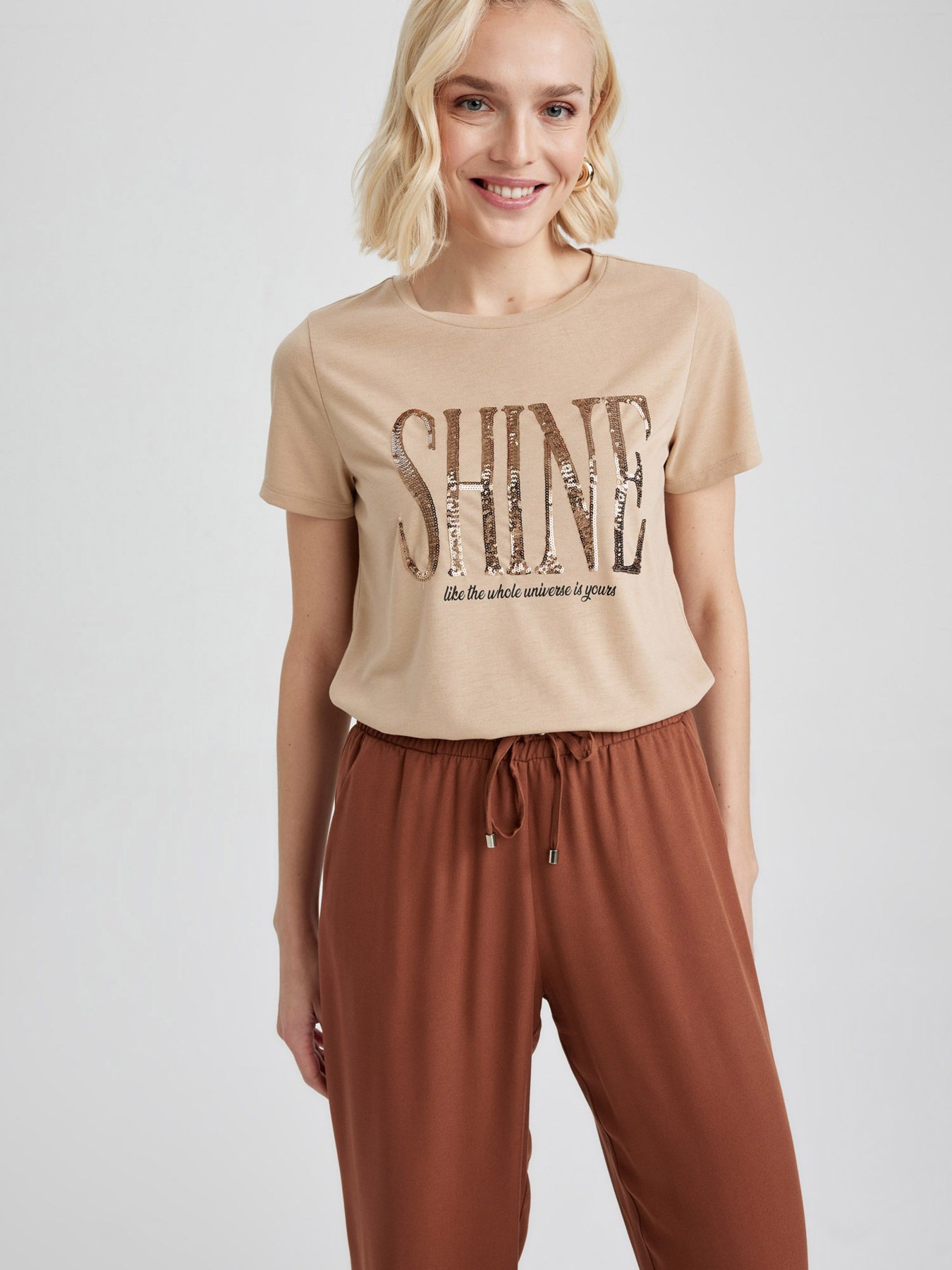 Футболка DeFacto модель A4189AX-BG687 Фото