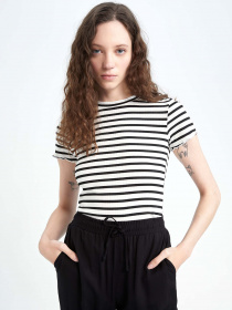 Футболка DeFacto Модель K1965AZ-BK81 Фото