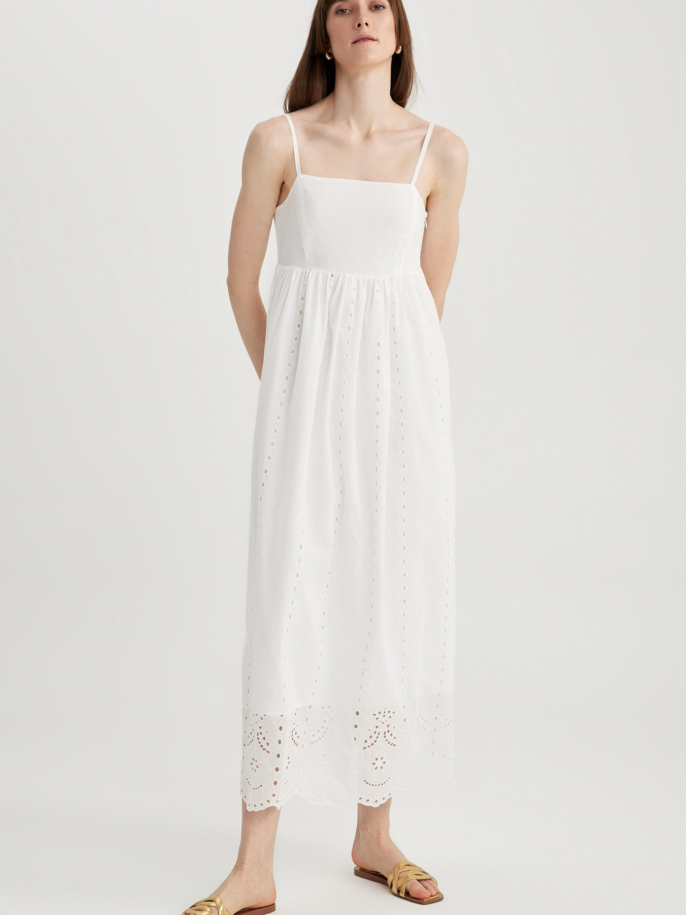 Платье макси DeFacto модель A0061AX-WT32 Платье макси DeFacto модель A0061AX-WT32 Фото