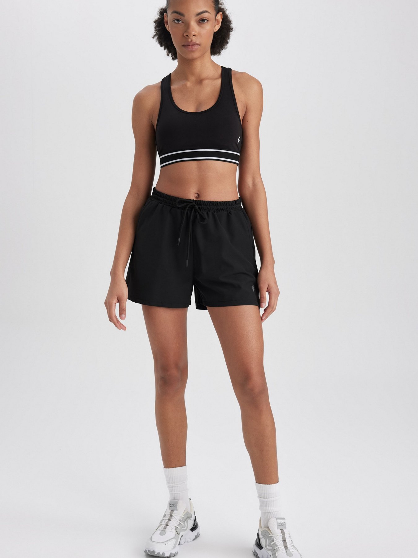 Шорты DeFacto модель A2434AX-BK81 Фото