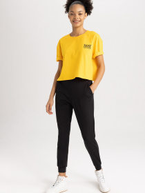 Спортивні штани DeFacto модель A2760AX-BK81 Спортивні штани DeFacto модель A2760AX-BK81 Фото