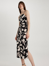 Платье миди DeFacto модель A3320AX-BK81 Фото