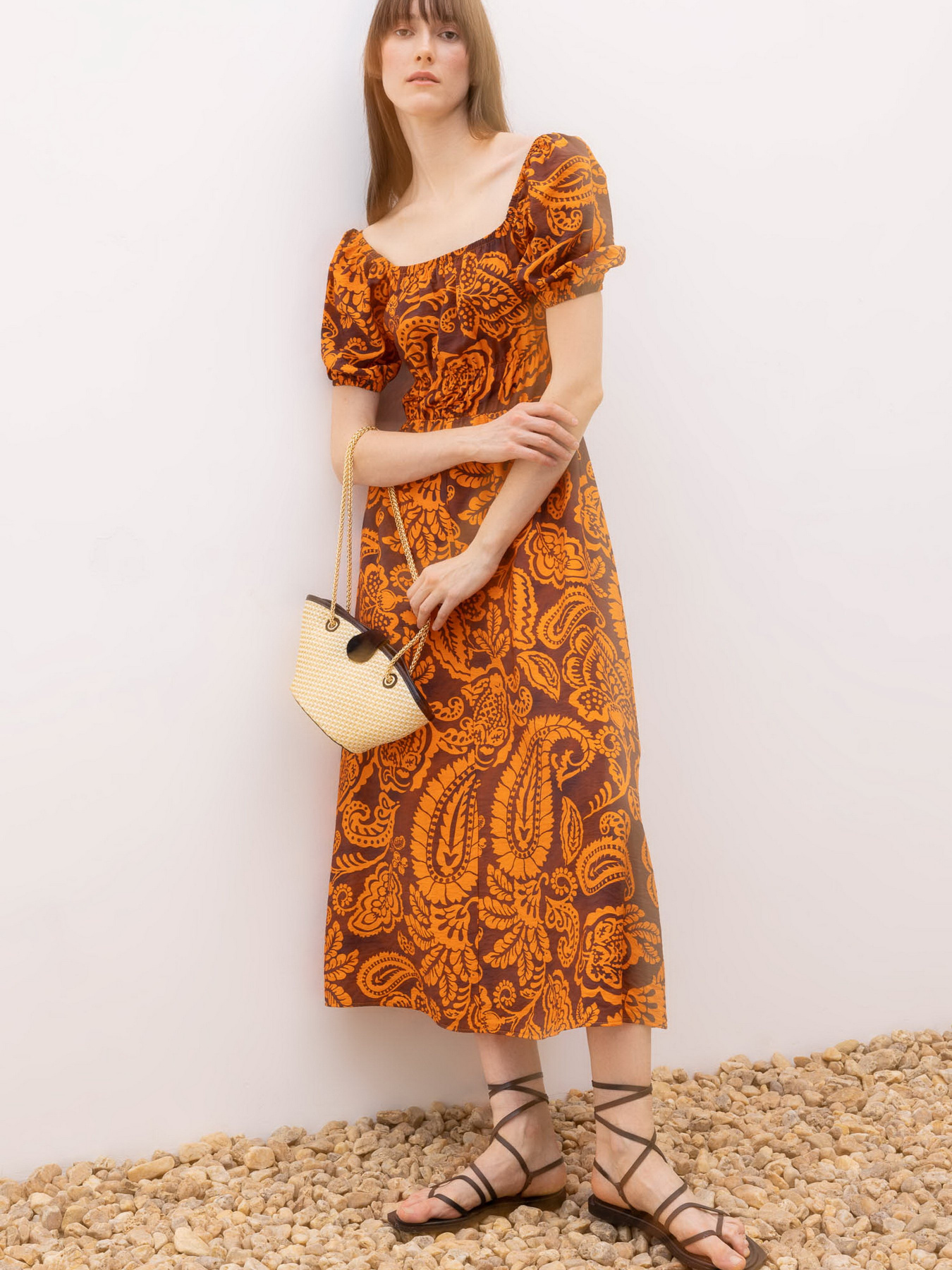 Платье миди DeFacto модель A4796AX-BR162 Фото