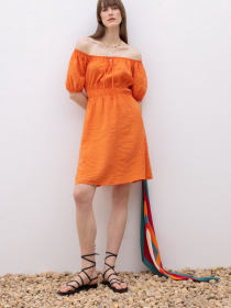 Платье мини DeFacto модель A4798AX-OG251 Фото