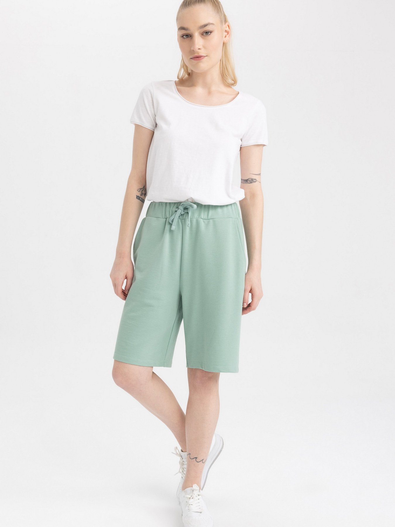 Повсякденні шорти DeFacto модель N7439AZ-GN225 Фото