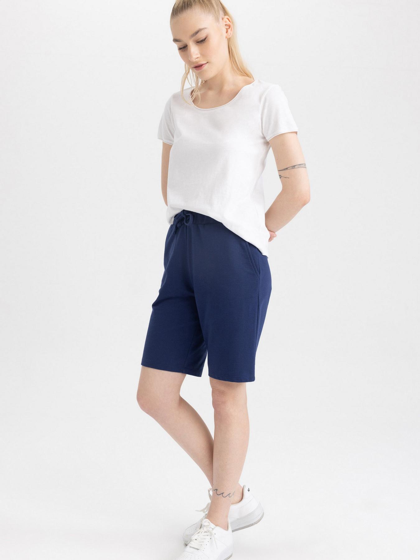 Шорти DeFacto модель N7439AZ-NV42 Фото