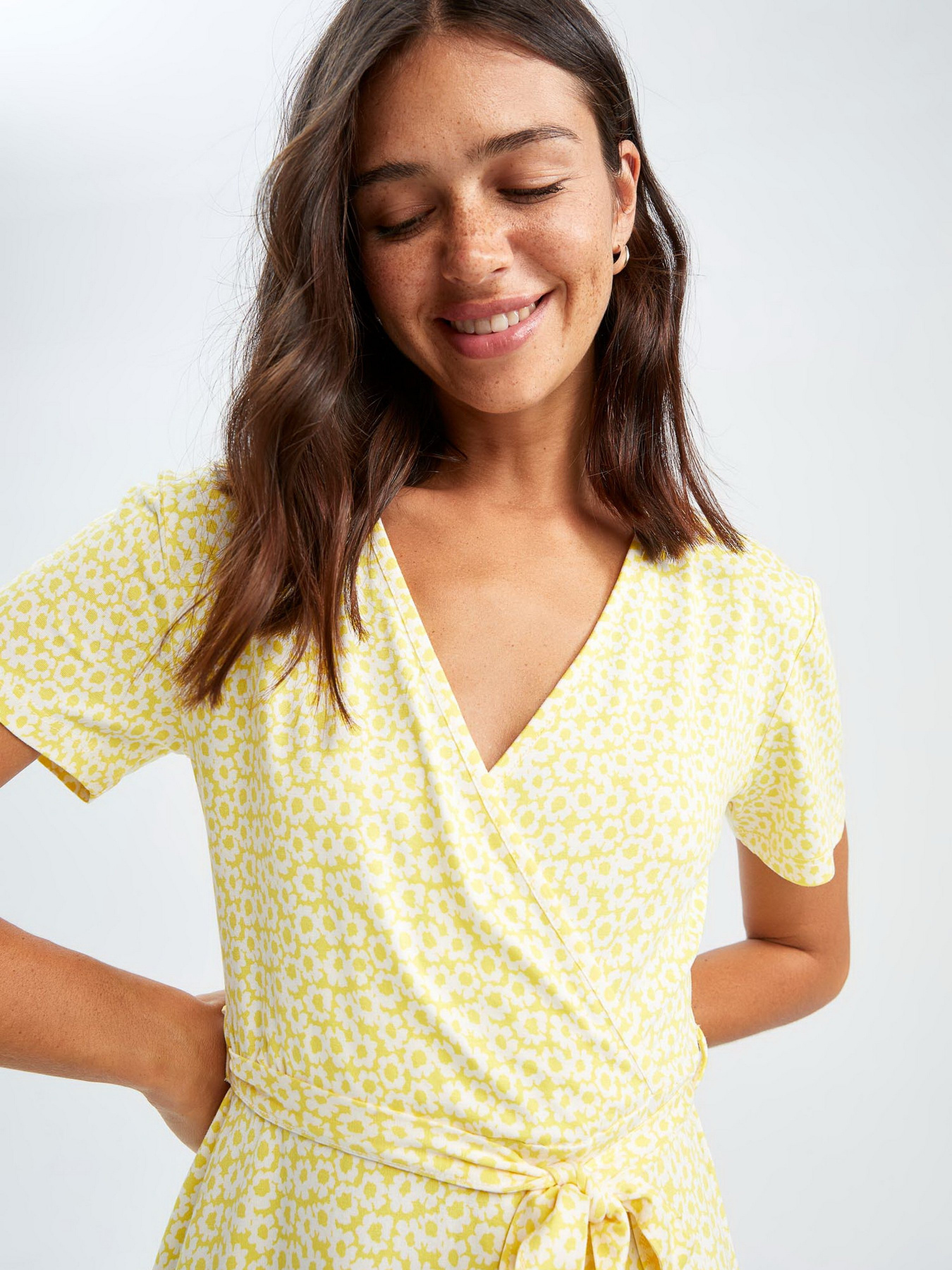 Платье мини DeFacto модель L1445AZ-YL238 Фото