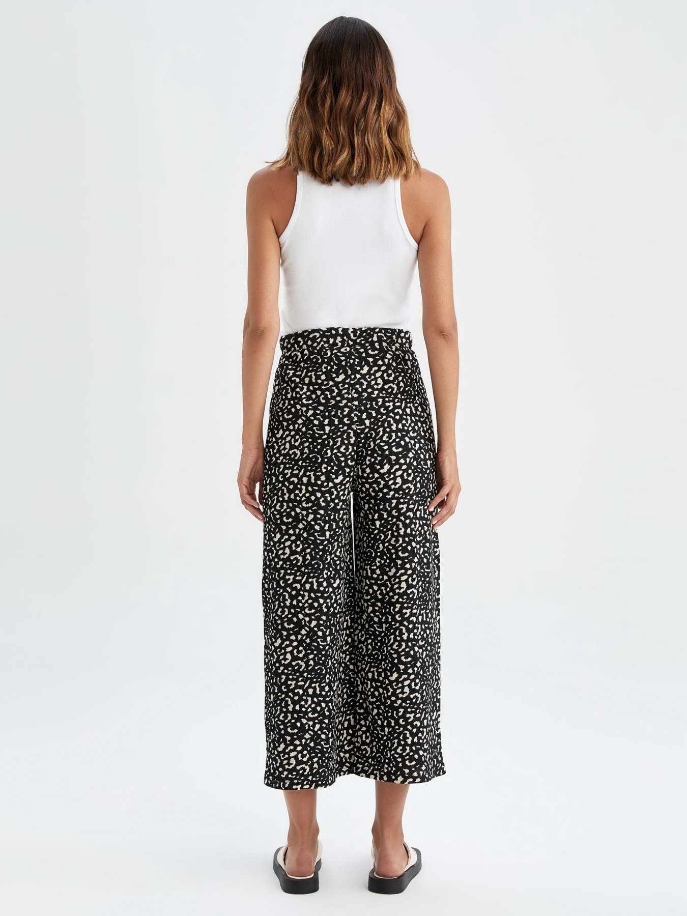 Кюлоти DeFacto модель U3498AZ-BK27 Фото