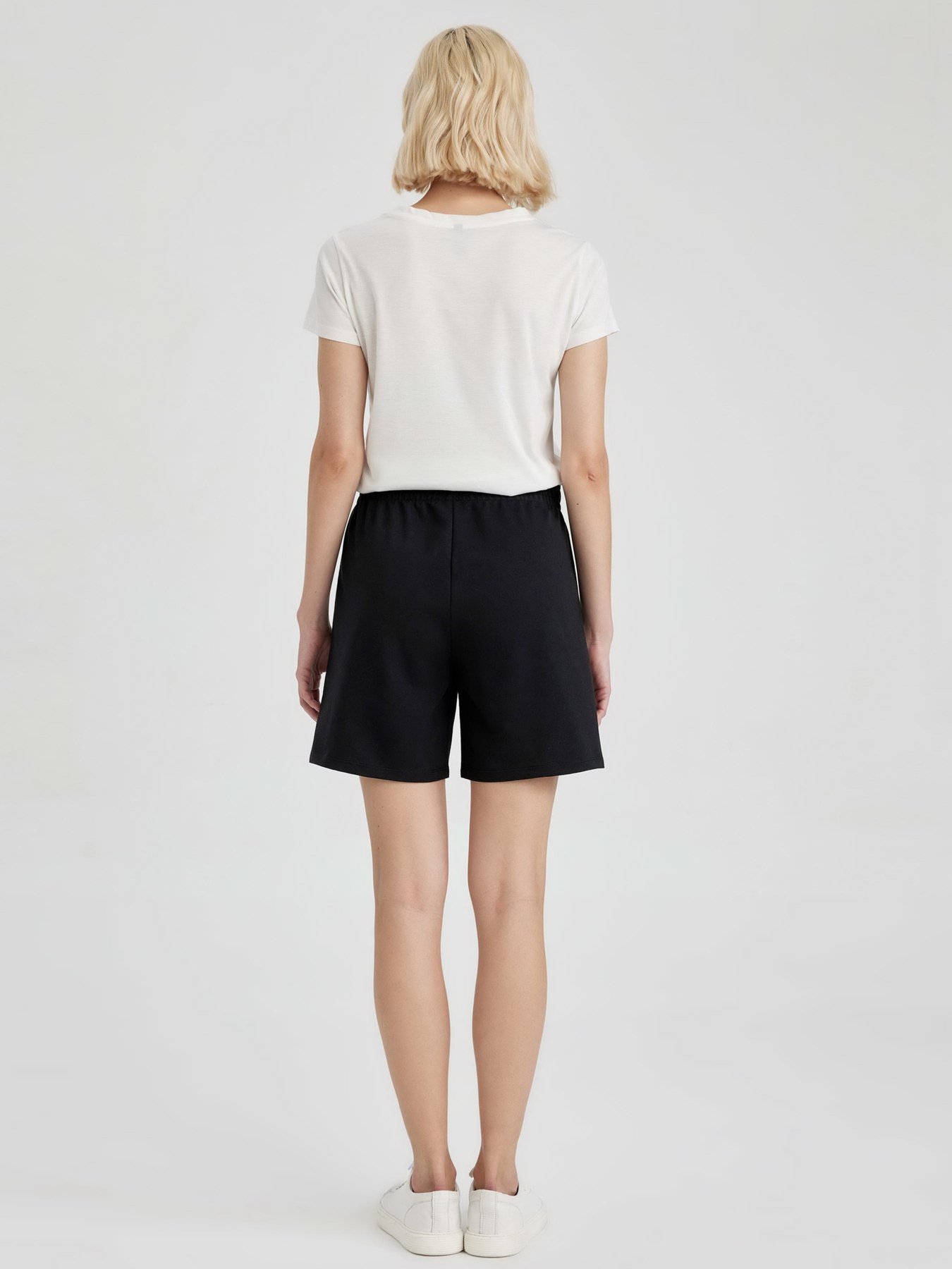 Повсякденні шорти DeFacto модель U4570AZ-BK81 Фото