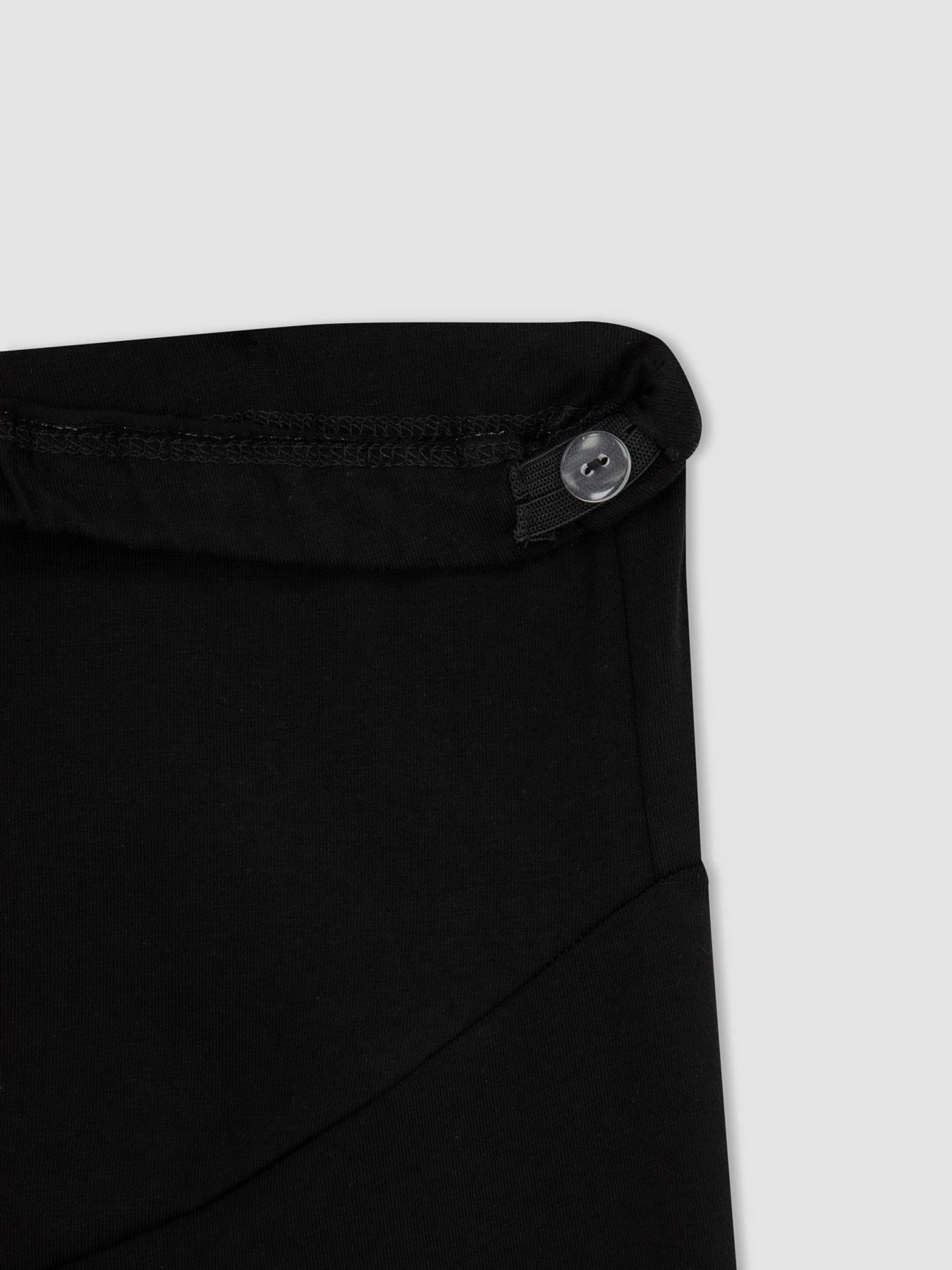 Леггинсы DeFacto модель V5743AZ-BK27 Леггинсы DeFacto модель V5743AZ-BK27 Фото