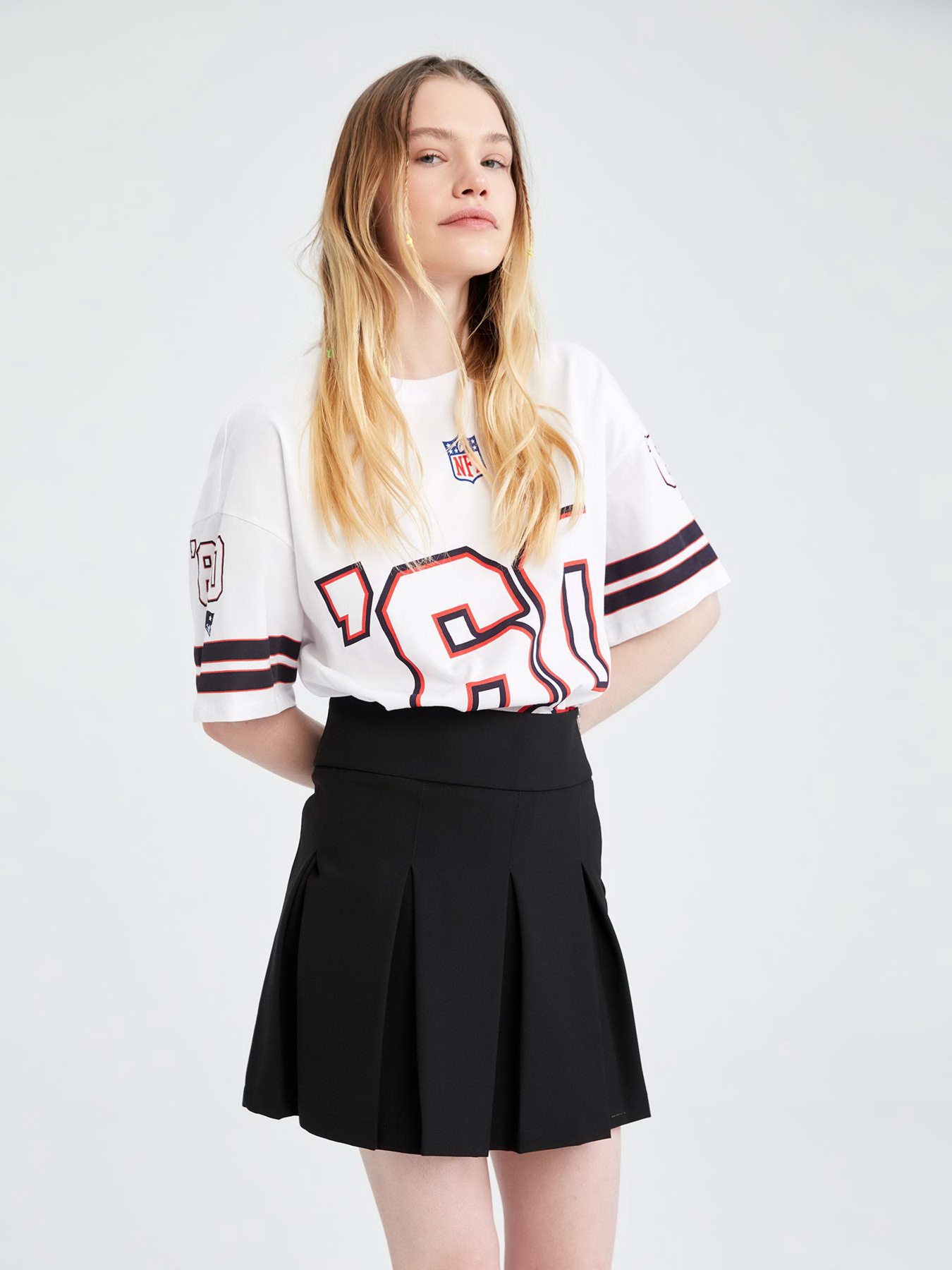 Спідниця міні DeFacto модель X2480AZ-BK27 Фото