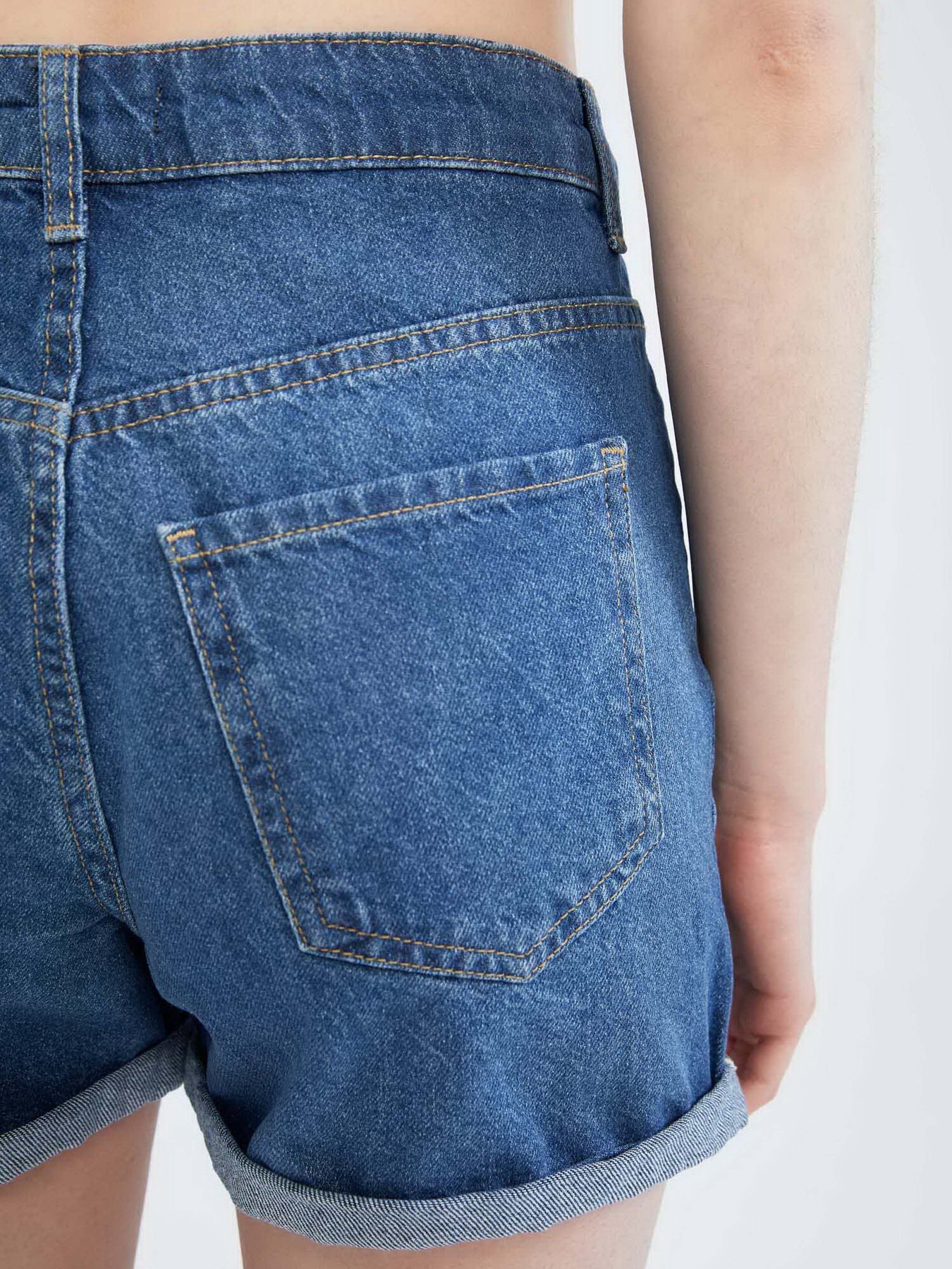 Шорты джинсовые DeFacto модель X3014AZ-NM28 Фото