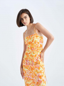 Платье миди DeFacto модель Y6889AZ-YL117 Фото