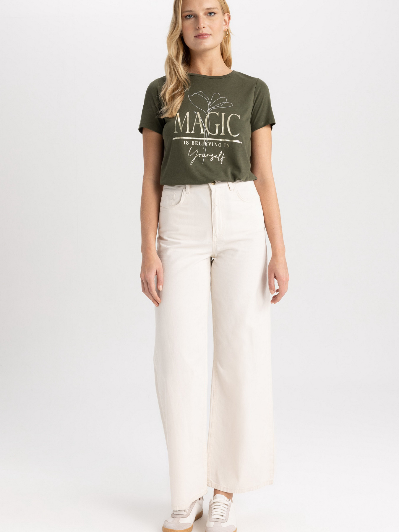 Футболка DeFacto модель Z6444AZ-KH211 Фото