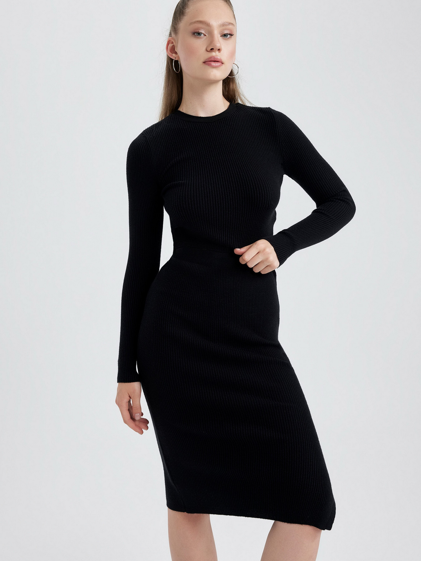 Спідниця міді DeFacto модель A2058AX-BK27 Фото