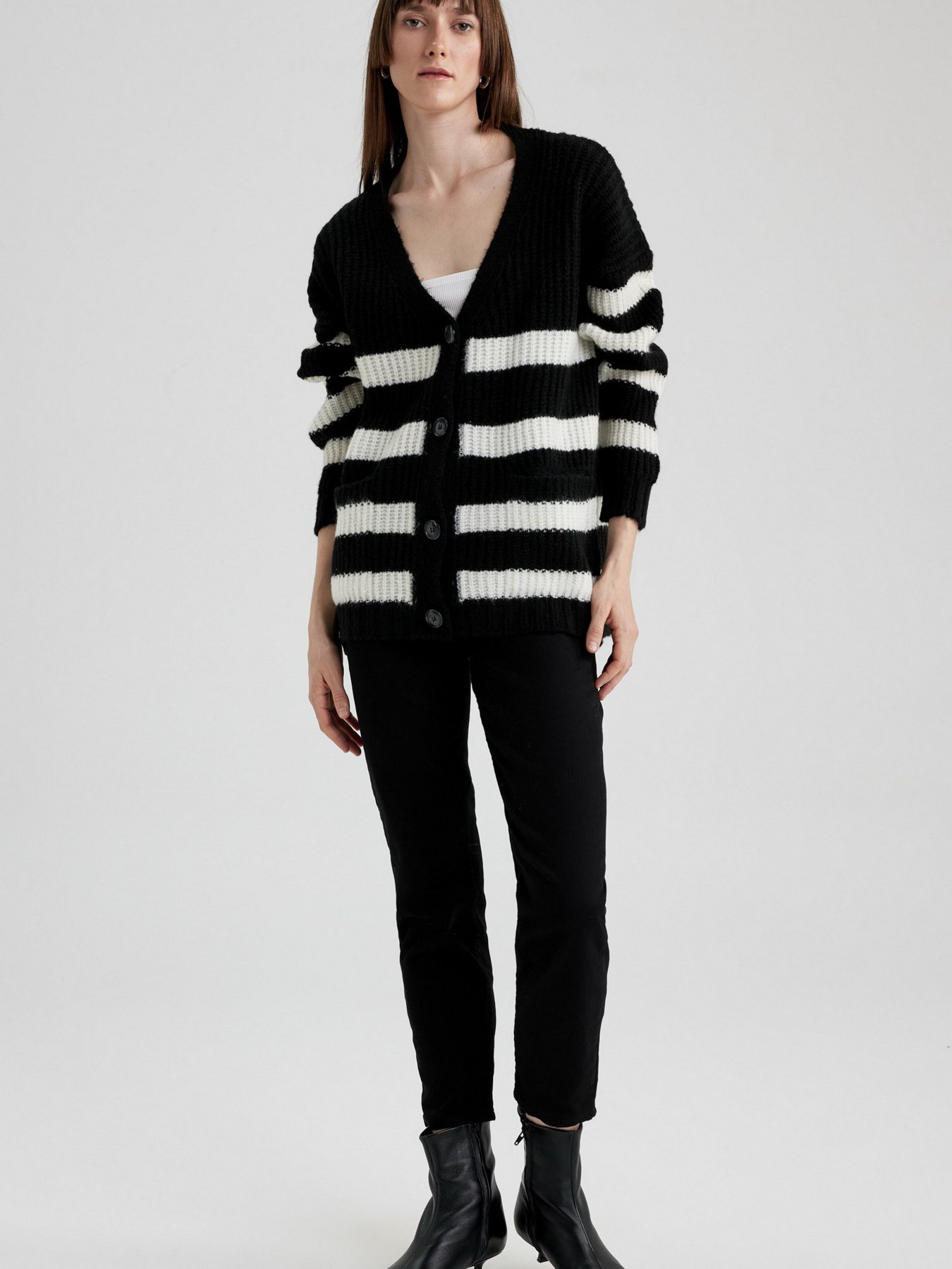 Кардиган DeFacto модель A3853AX-BK27 Фото