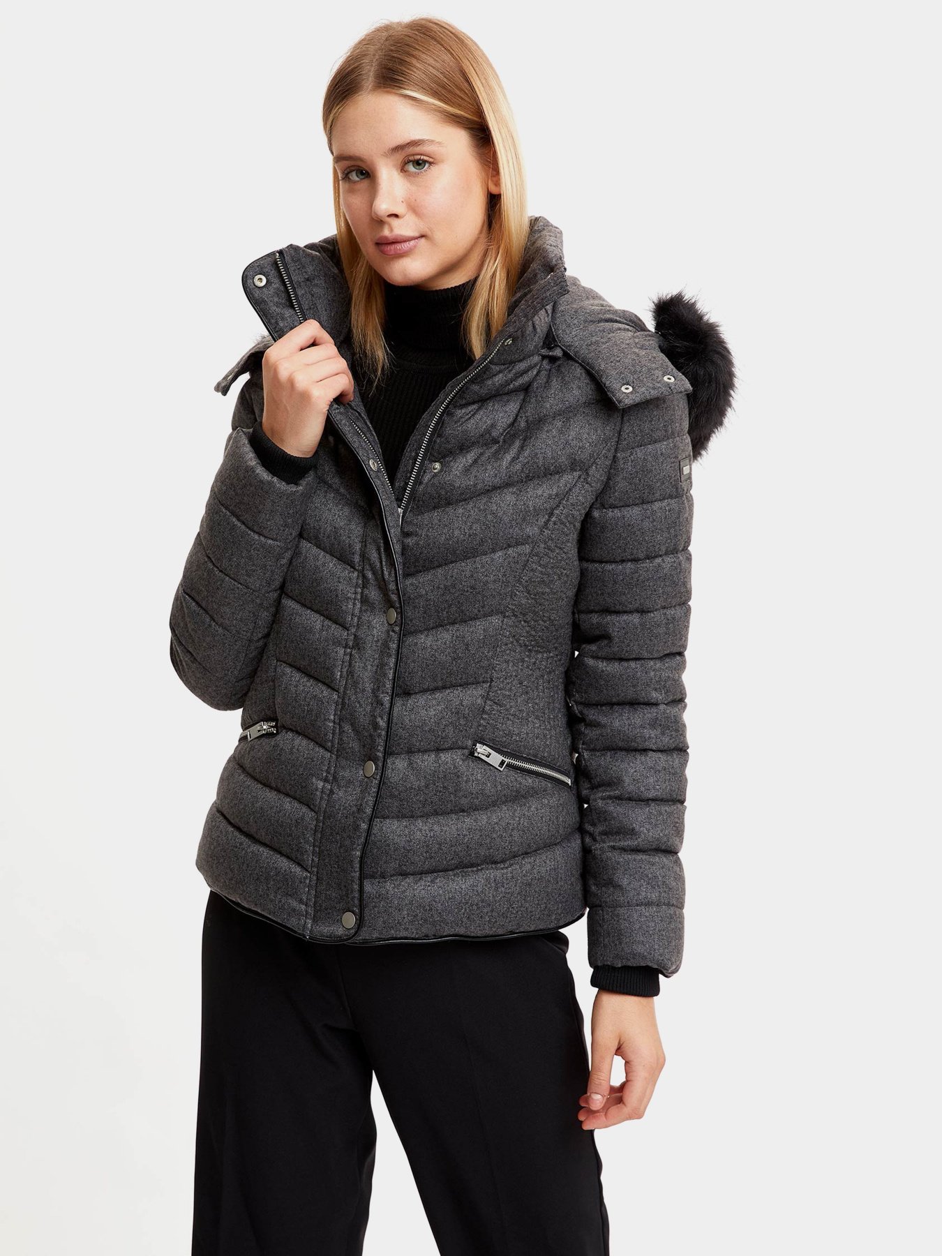 Демисезонная куртка DeFacto модель R1654AZ-GR2 Демисезонная куртка DeFacto модель R1654AZ-GR2 Фото