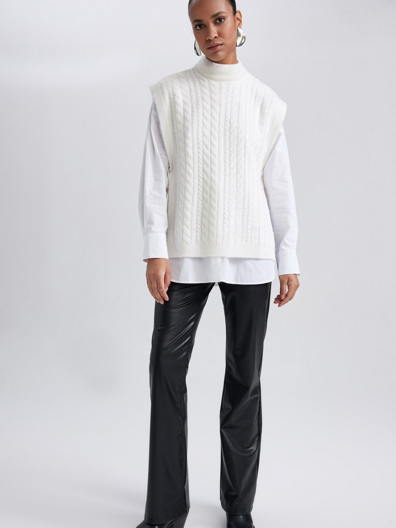 Жилет DeFacto модель A3875AX-ER105 Фото