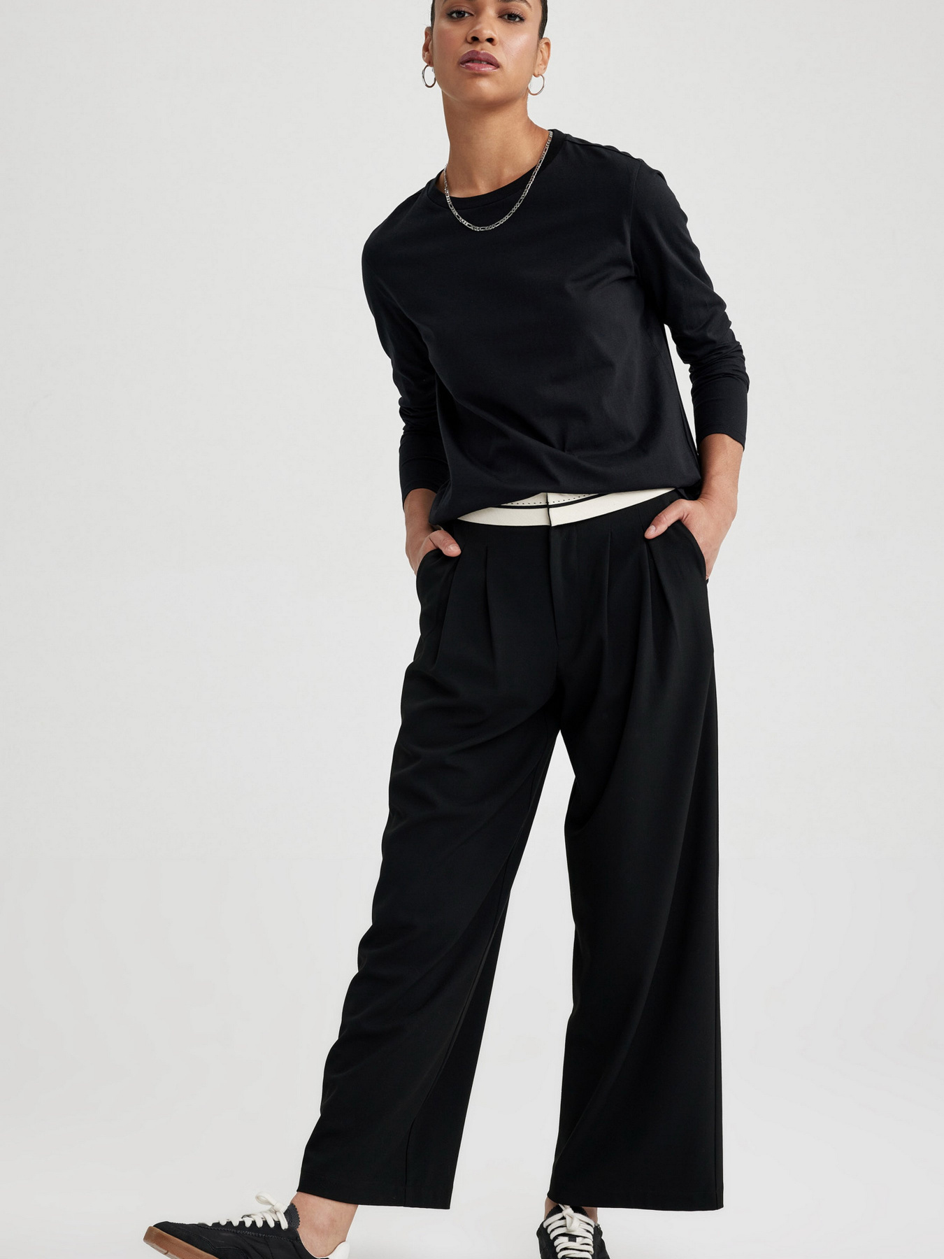 Лонгслив DeFacto модель A5028AX-BK81 Фото