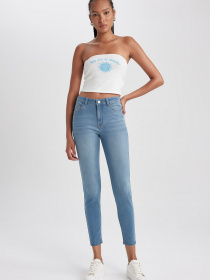 Завужені джинси DeFacto модель A5142AX-NM28 Фото