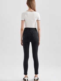 Завужені джинси DeFacto модель A5819AX-NM36 Фото