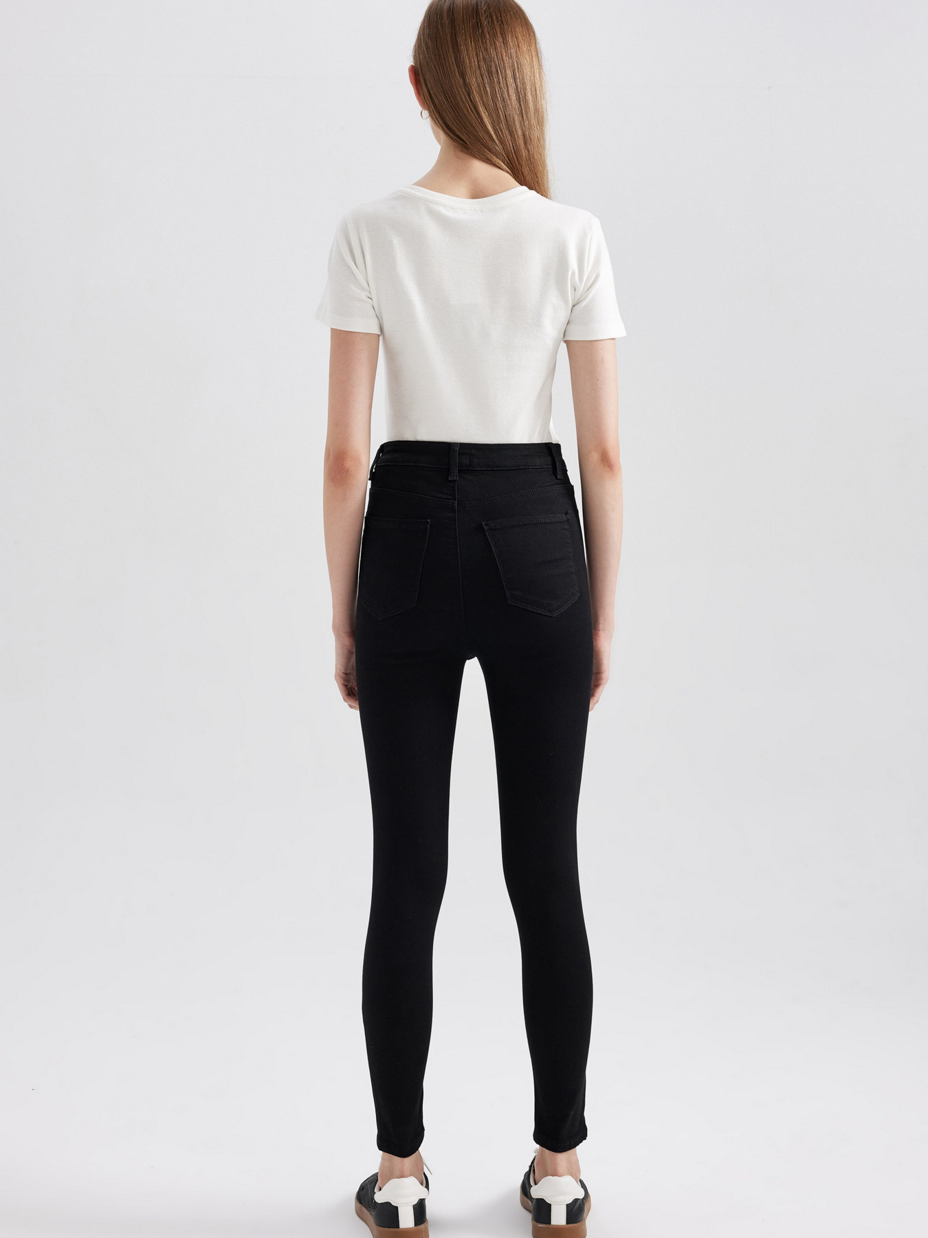 Завужені джинси DeFacto модель A5819AX-NM40 Фото