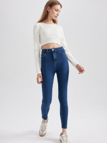 Завужені джинси DeFacto модель A5823AX-NM28 Фото