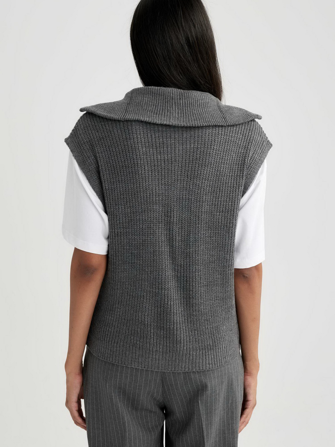 Жилет DeFacto модель A7809AX-AR104 Фото