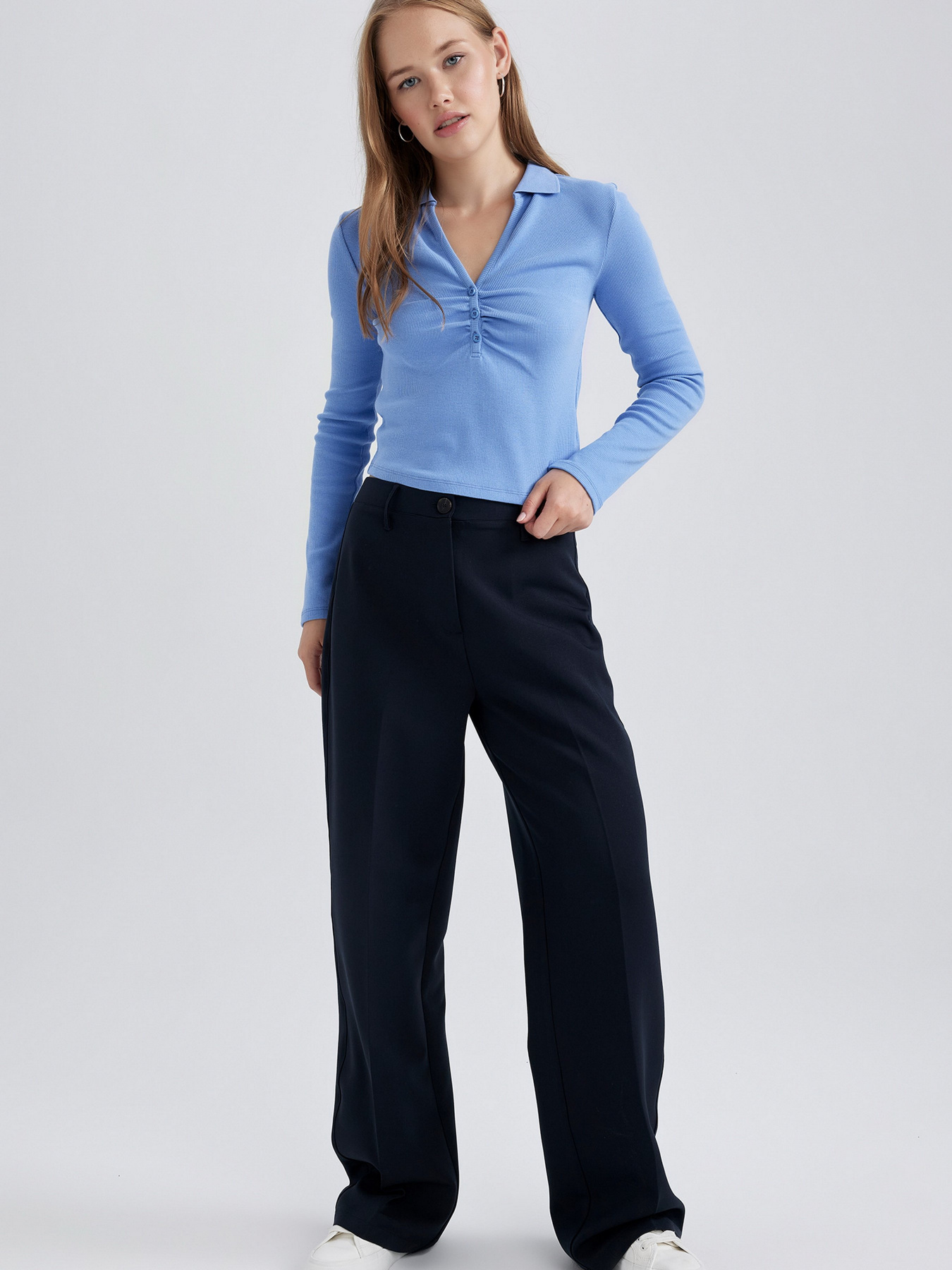 Лонгслив DeFacto модель B1958AX-BE419 Фото