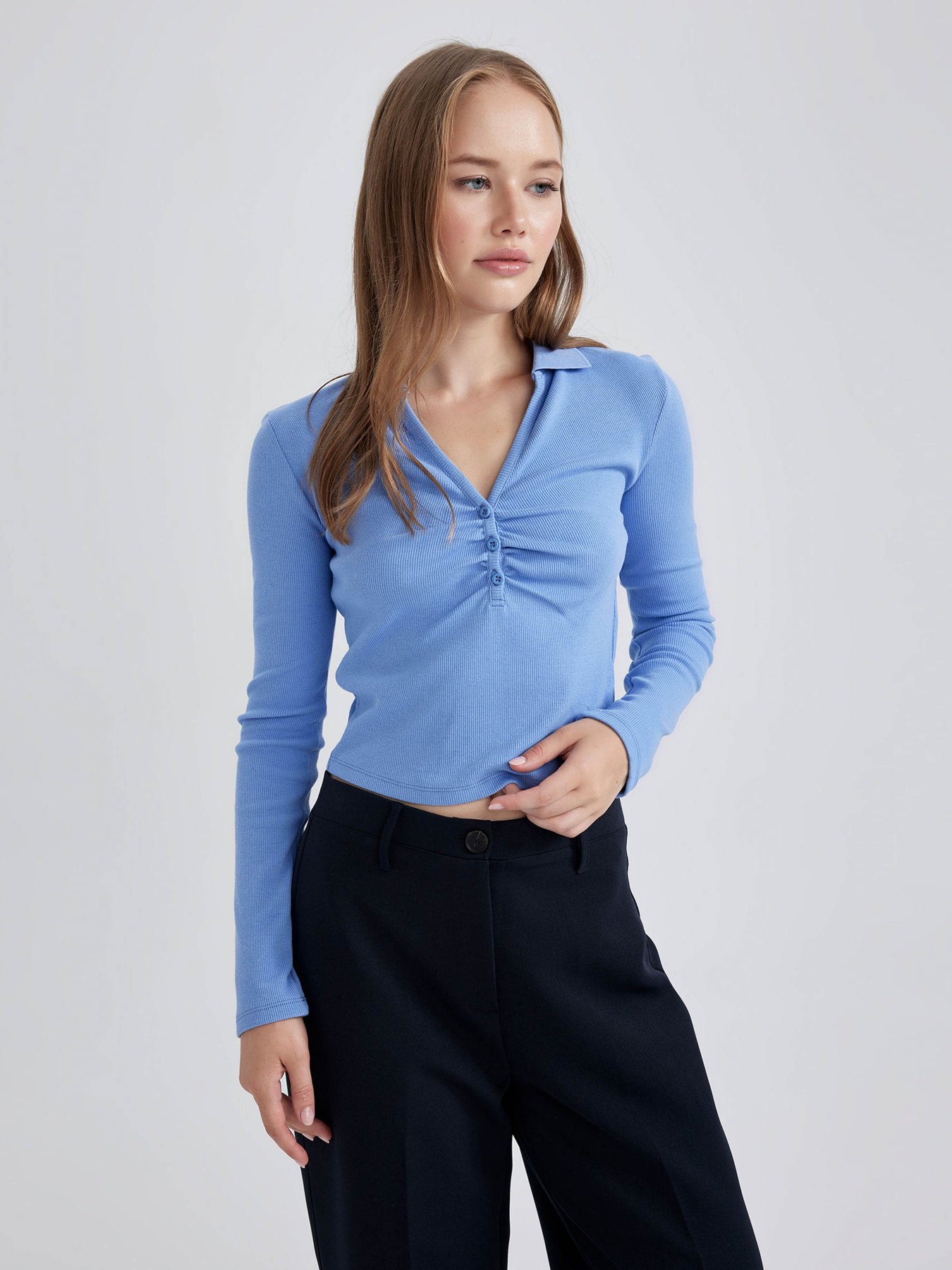 Лонгслив DeFacto модель B1958AX-BE419 Фото