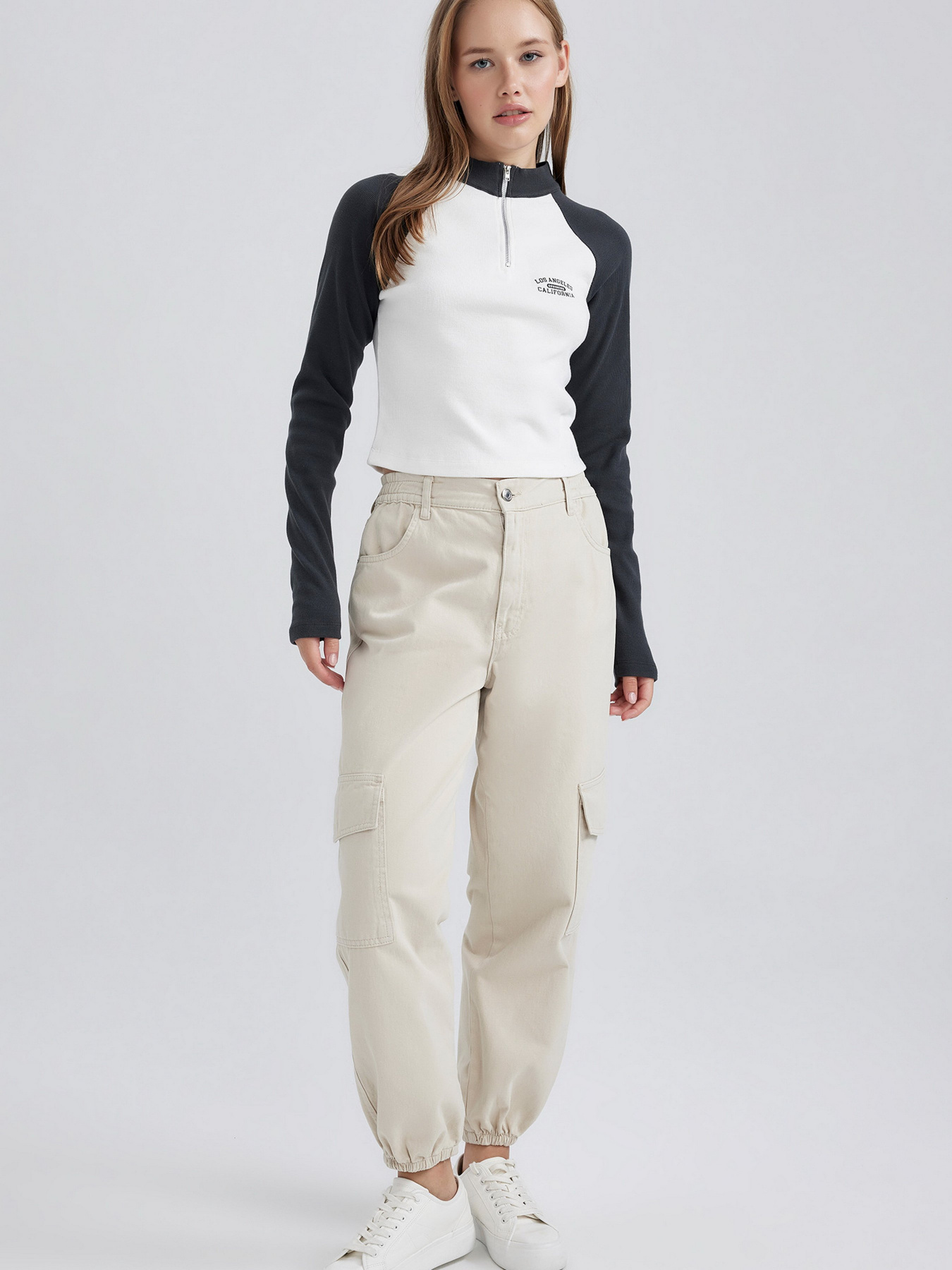 Лонгслів DeFacto модель B2063AX-GR459 Фото