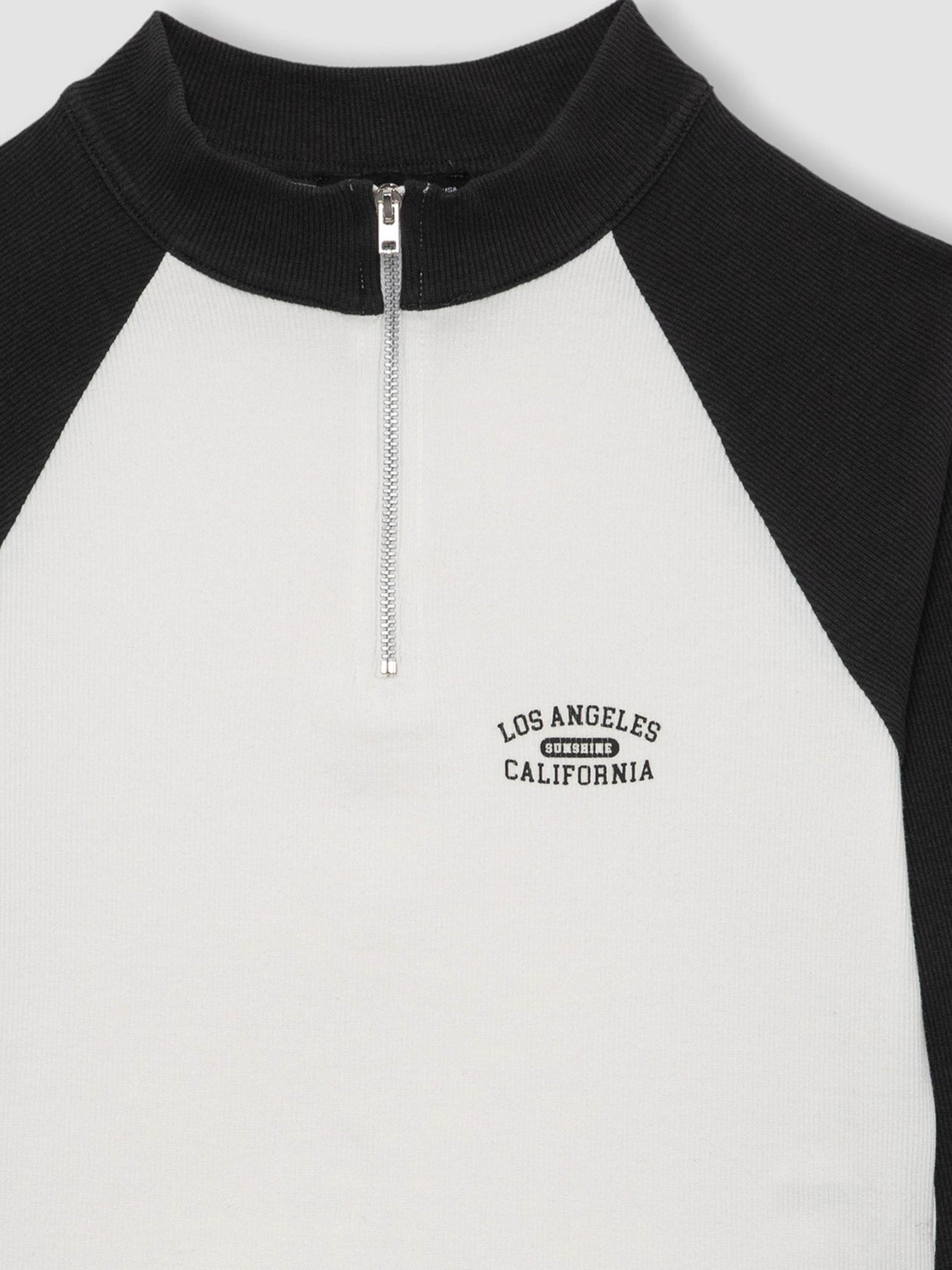 Лонгслів DeFacto модель B2063AX-GR459 Фото