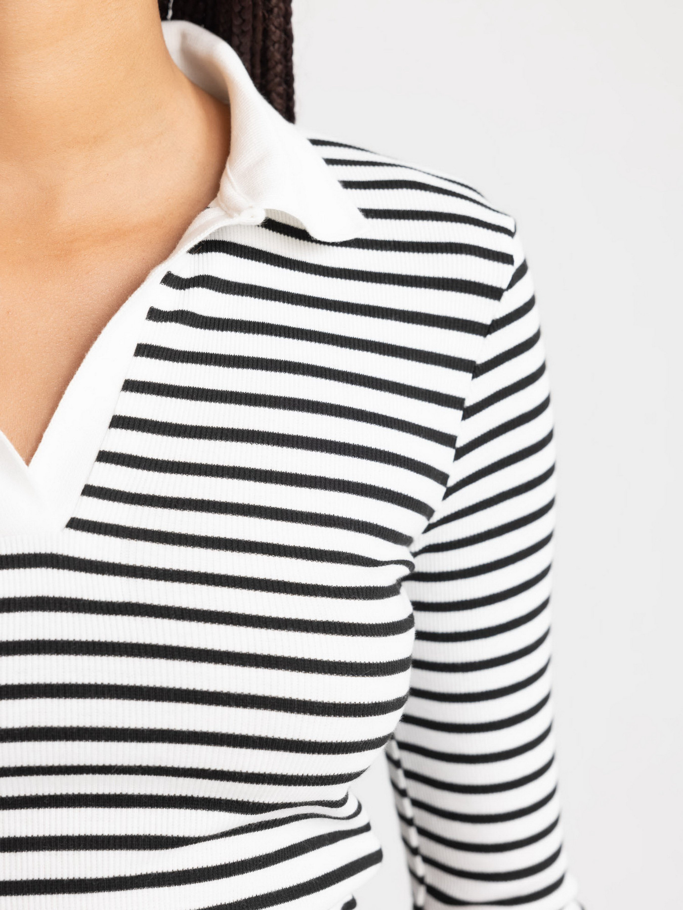 Лонгслив DeFacto модель B2084AX-WT32 Фото