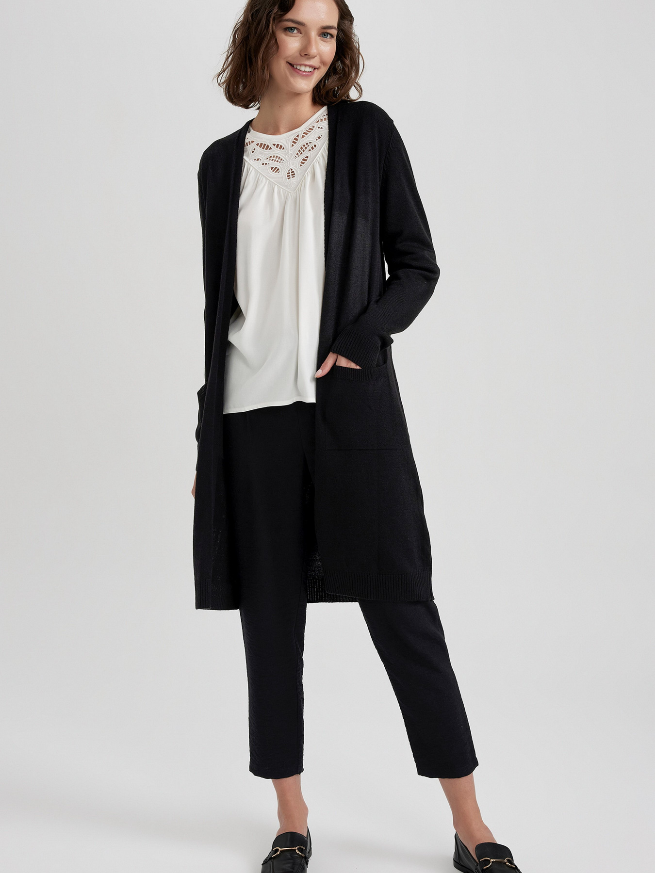 Кардиган DeFacto модель G5685AZ-BK27 Кардиган DeFacto модель G5685AZ-BK27 Фото