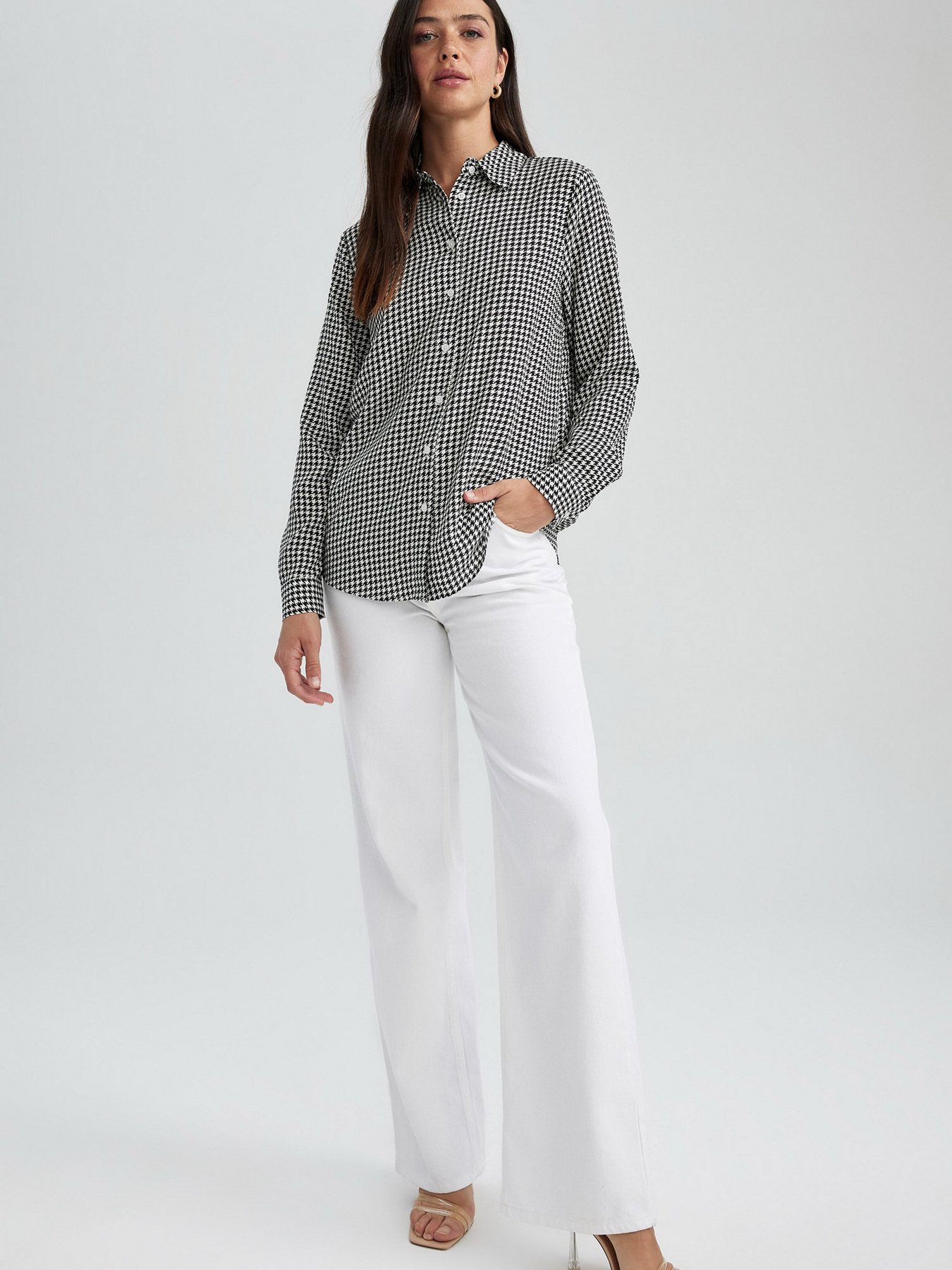 Сорочка повсякденна DeFacto модель I8266AZ-BK23 Фото