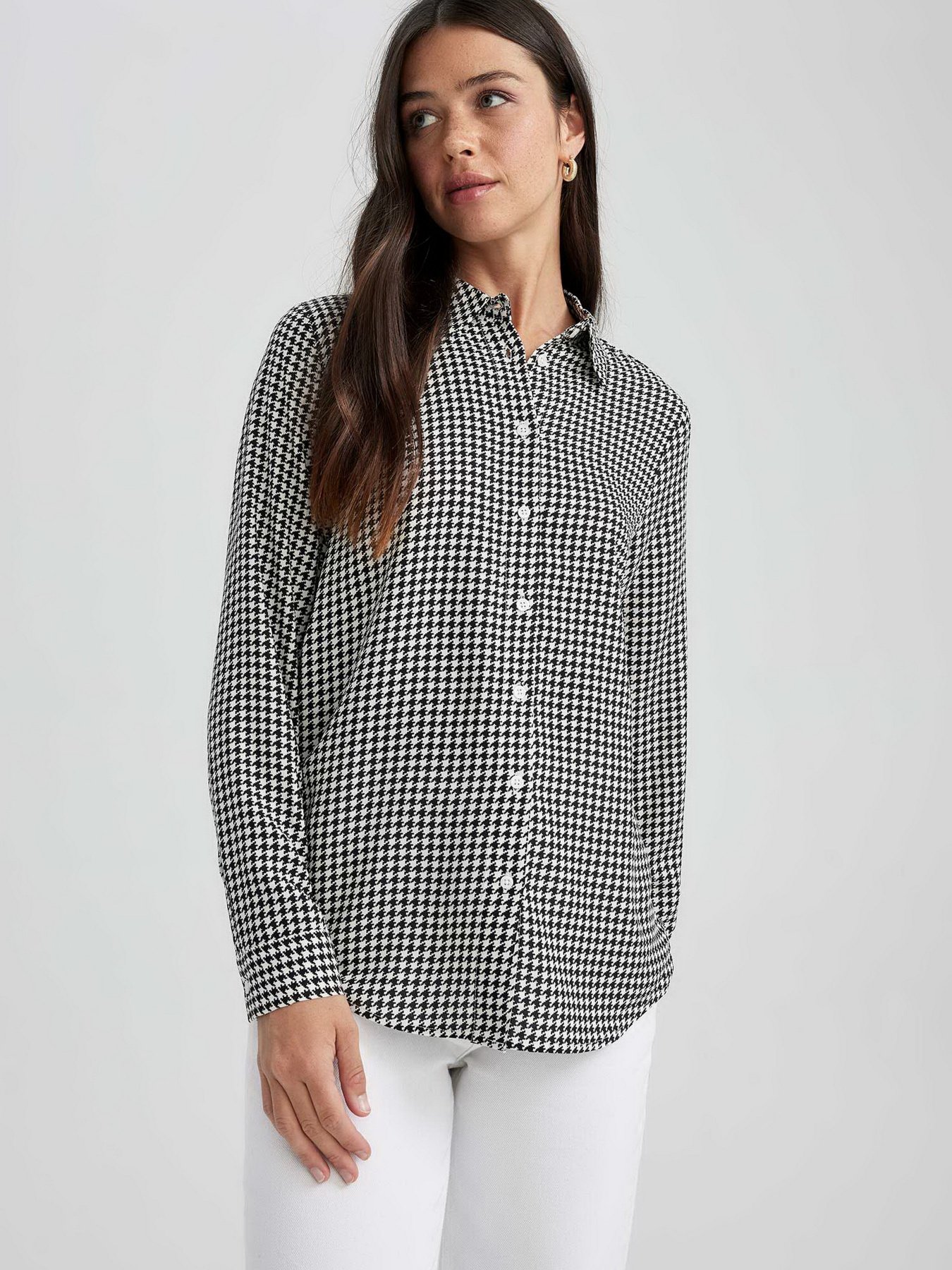 Сорочка повсякденна DeFacto модель I8266AZ-BK23 Фото