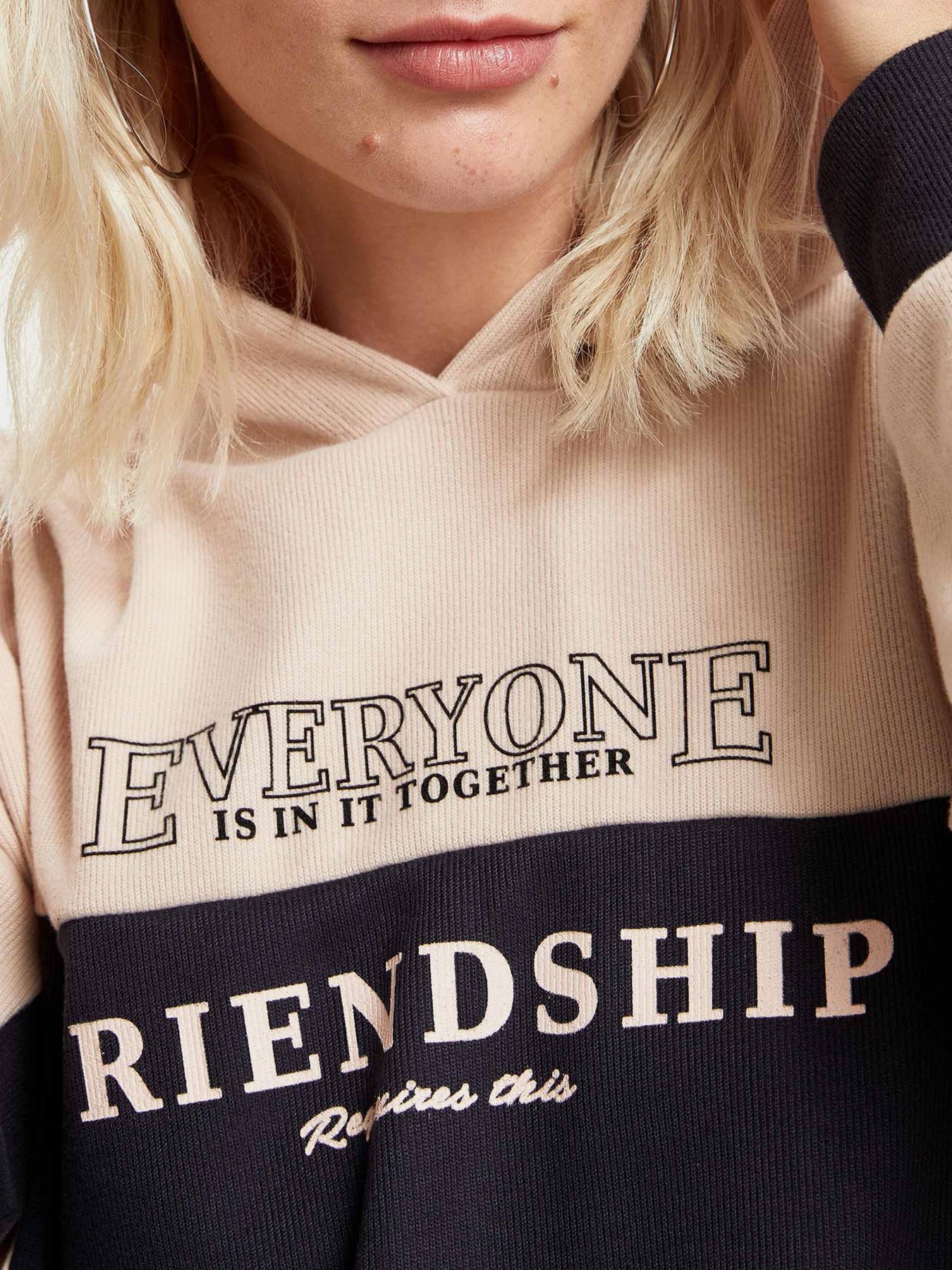 Худи DeFacto модель S1170AZ-AR191 Фото