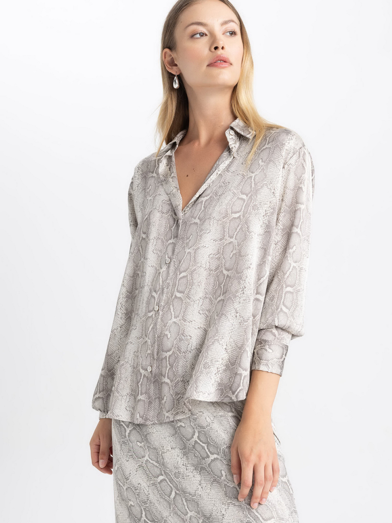 Сорочка повсякденна DeFacto модель T6892AZ-GR253 Фото