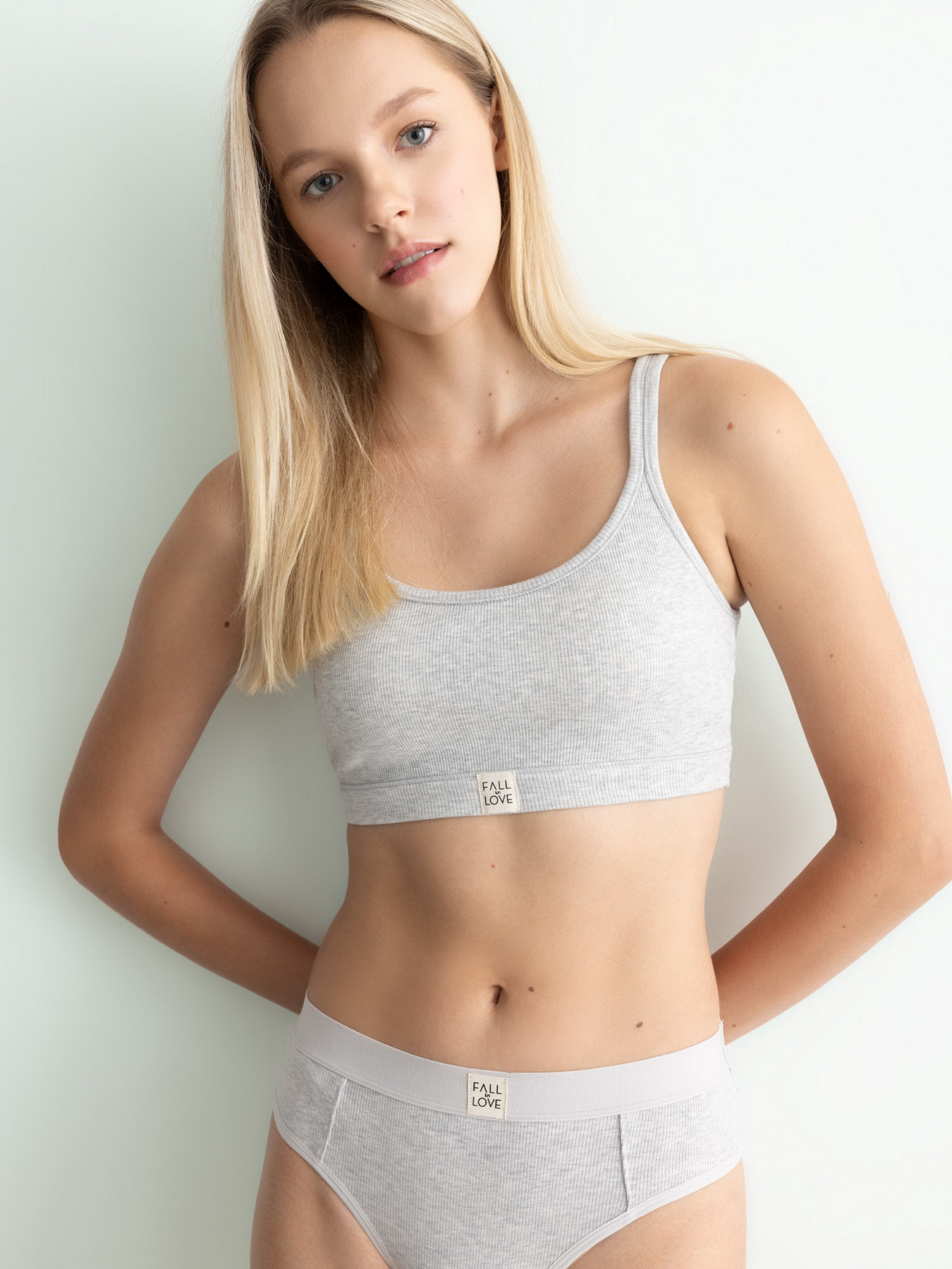 Бюстгальтер DeFacto модель W8540AZ-GR93 Фото