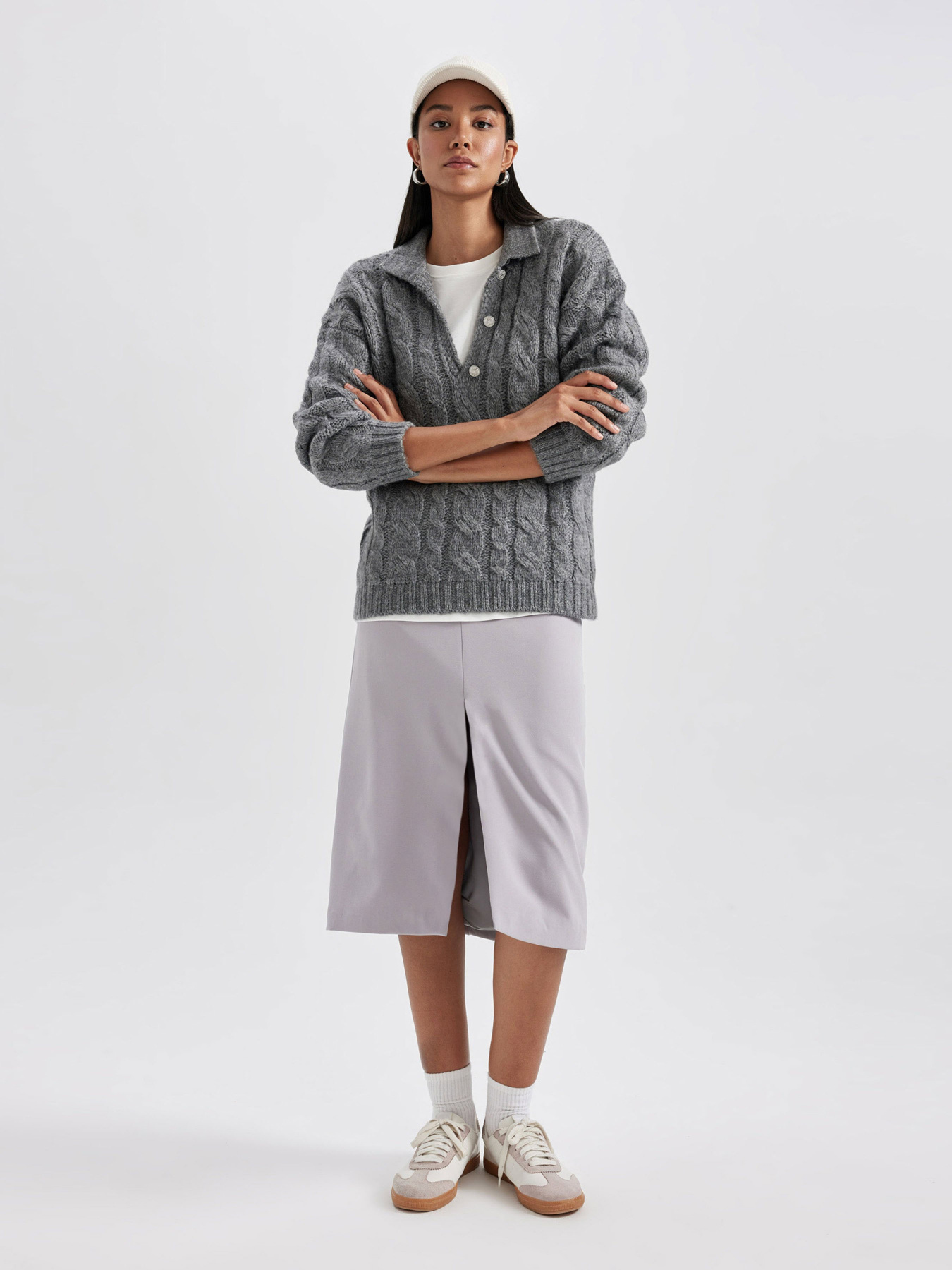 Свитер DeFacto модель B3020AX-AR129 Фото