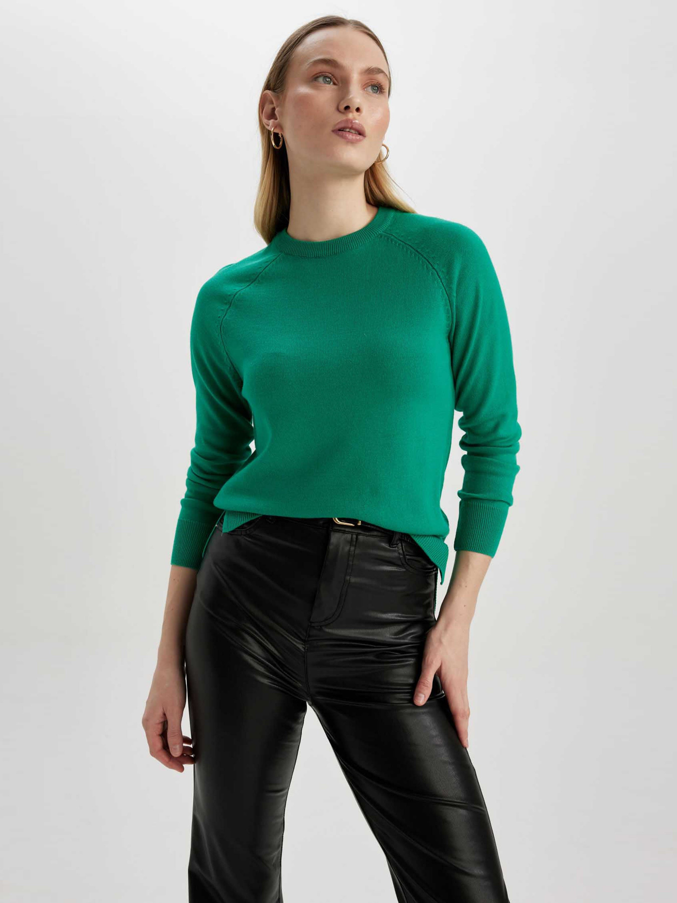 Джемпер DeFacto модель I6913AZ-GN198 Фото