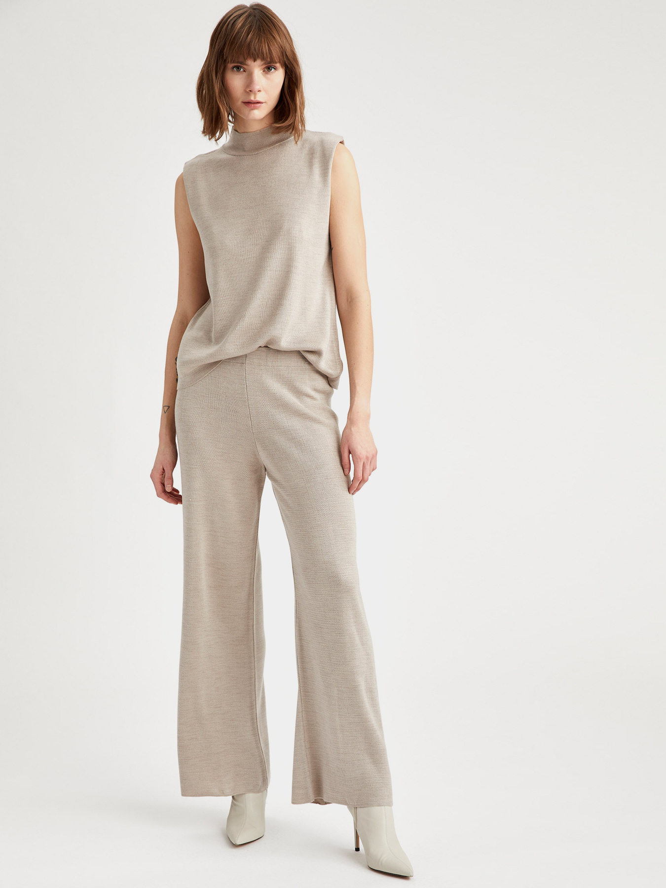 Жилет DeFacto модель T6179AZ-BN250 Фото