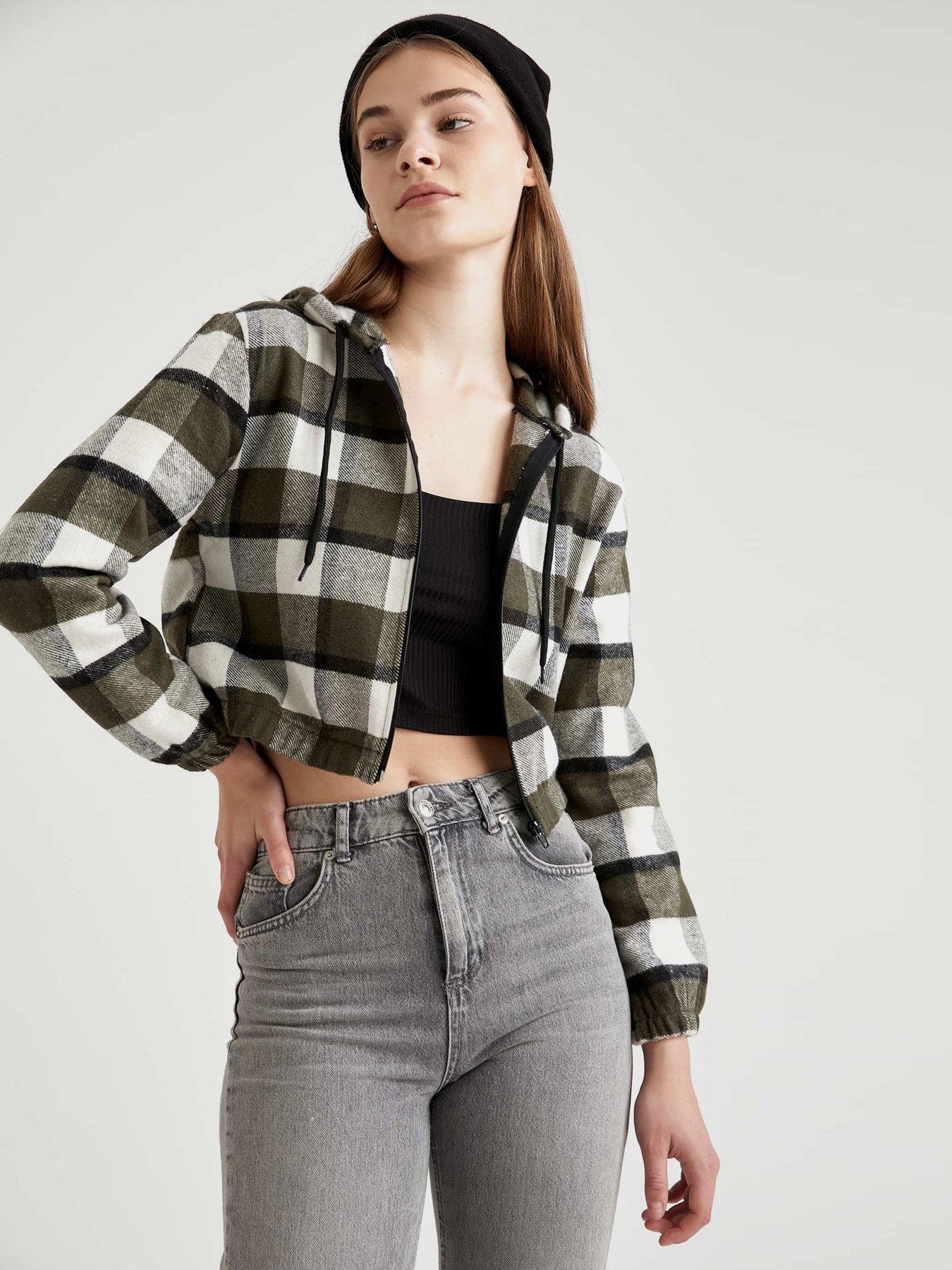 Кофта DeFacto Модель T4547AZ-GN748 Фото